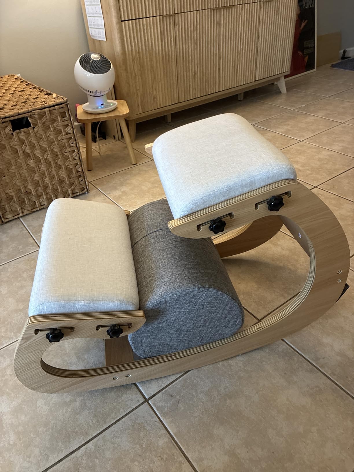 Adjustable Kneeling Chair, Wooden Ergonomic Chair Knee Chair Posture Chair, Improve Your Posture with an Angled Seat for Home, Office (Wood Color+ Pads) customer photo 1