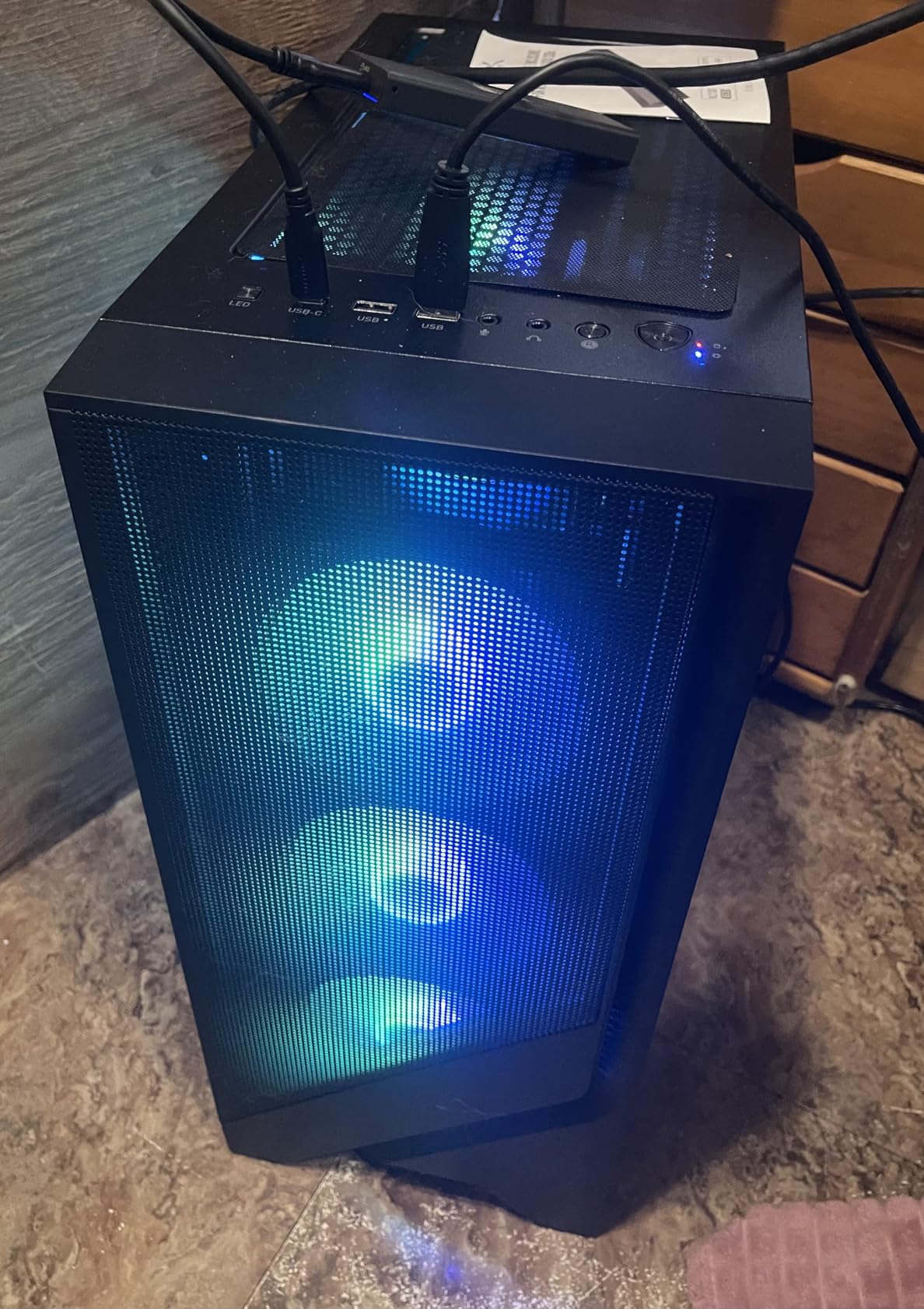 MSI Codex Z2 Gaming Desktop: AMD R7-8700F, GeForce RTX 5070, 32GB DDR5, 2TB m.2 NVMe SSD, USB Type-C, VR-Ready, Windows 11 Home customer photo 1