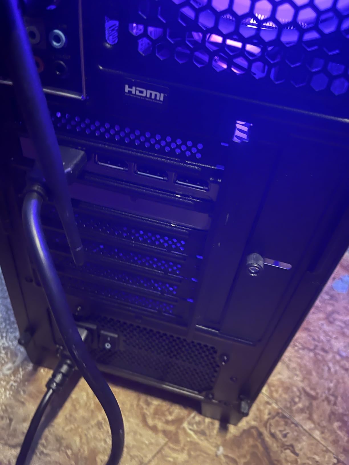 MSI Codex Z2 Gaming Desktop: AMD R7-8700F, GeForce RTX 5070, 32GB DDR5, 2TB m.2 NVMe SSD, USB Type-C, VR-Ready, Windows 11 Home customer photo 2
