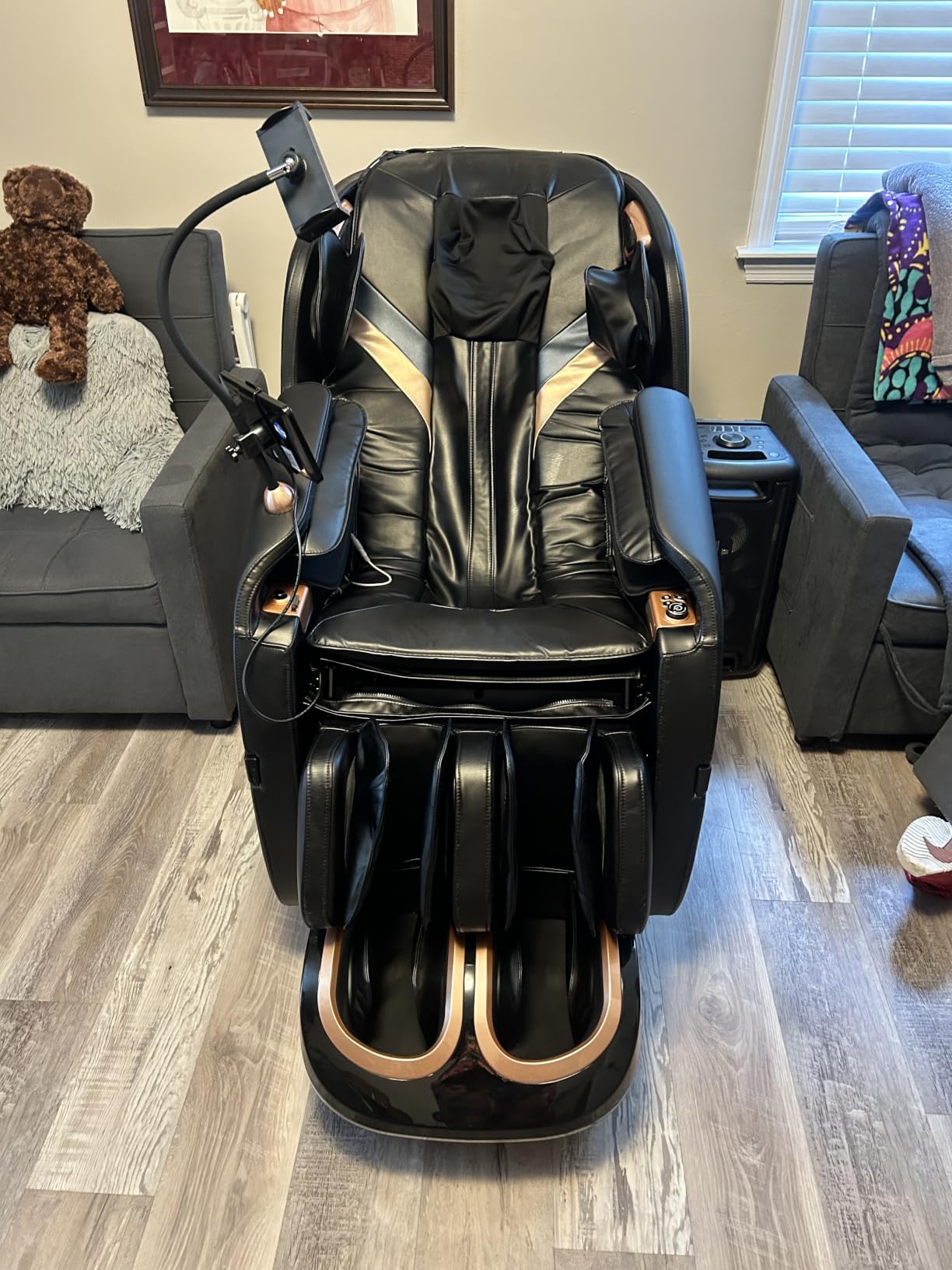 KoziSense A18 3D Massage Chair Full Body, Zero Gravity SL-Track Shiatsu Massage Recliner Chair with Heat, AI Control, Body Scan and Calfrest Extension (Upgraded) customer photo 2