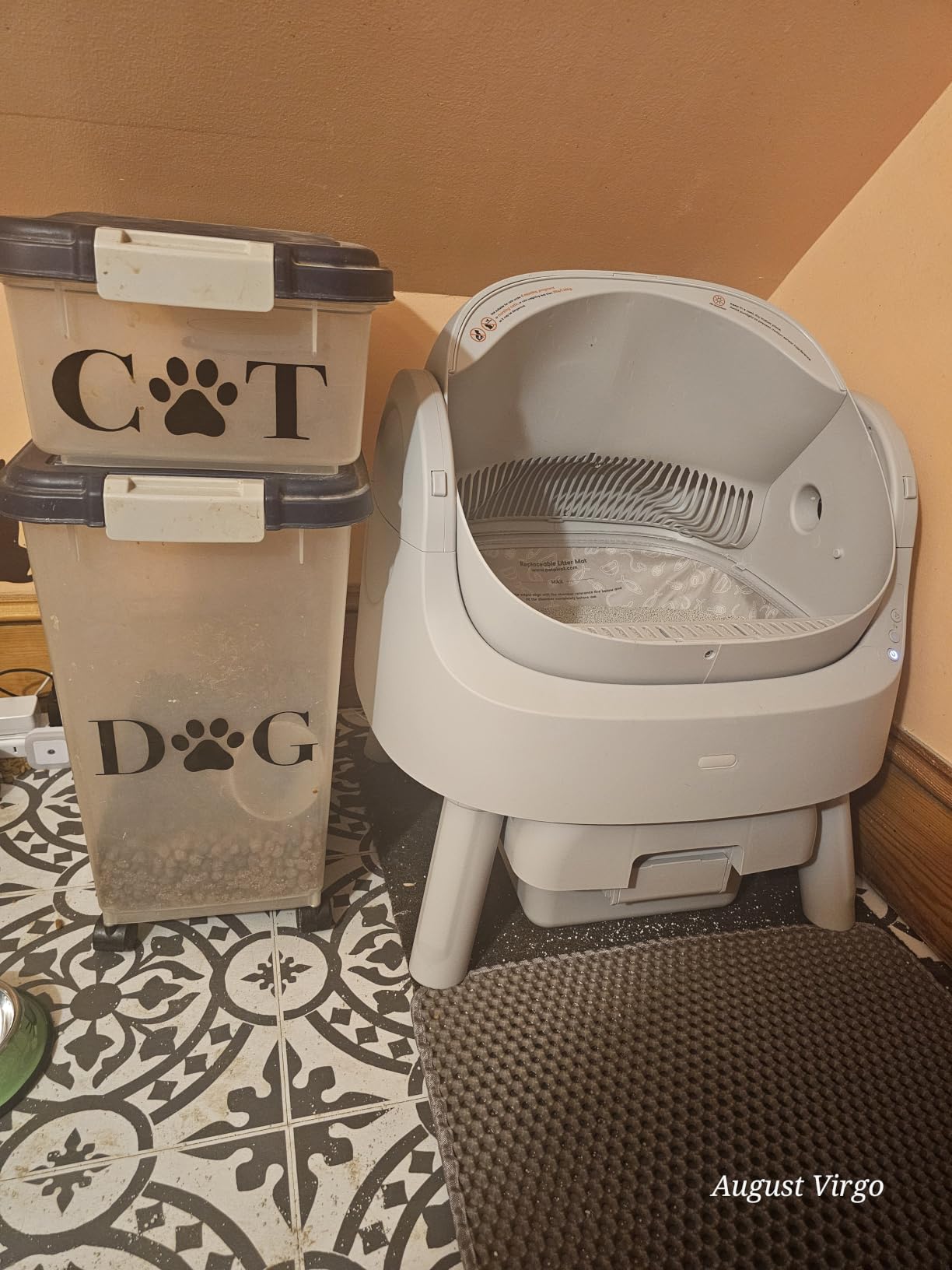 Mimfam Automatic Self Cleaning Litter Box, with 4 Pairs Infrared Sensor, Open-Top Design for Multi-Cat Homes, Comes with Liner Bags and Cat Litter Mat customer photo 2