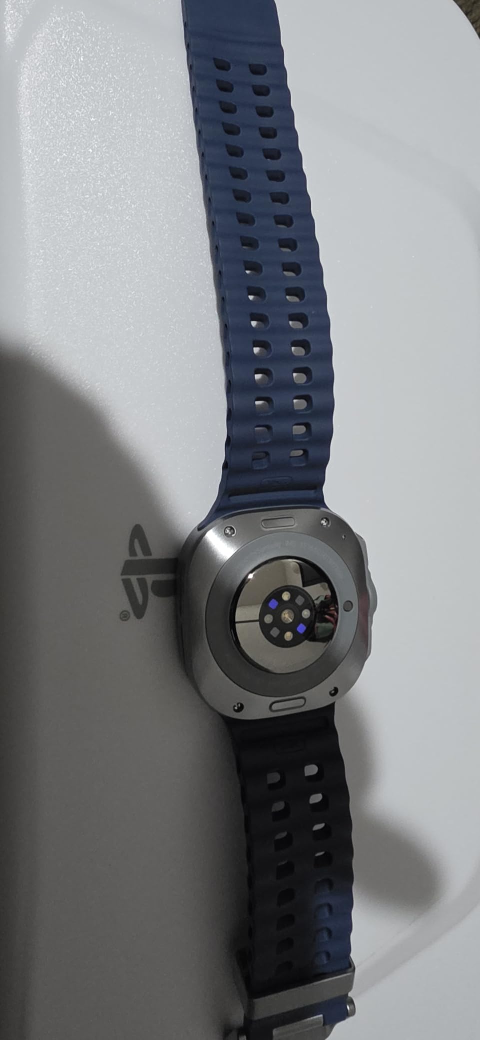 Galaxy Watch Ultra (2025), Titanium Silver, 47mm LTE Smartwatch | Titanium Casing, Advanced Sleep Coaching, Running Coach, Energy Score, Heart Rate Tracking, GPS [US Version, 2 Yr Warranty] customer photo 2
