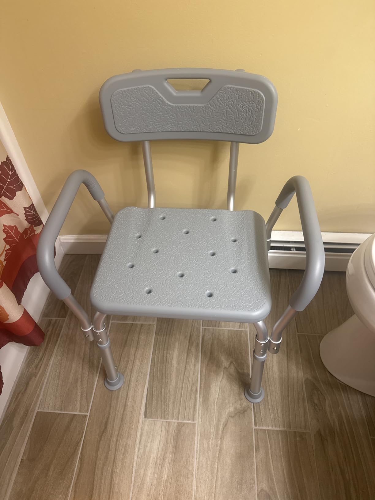 Dr. Dunley Bath Chair for Seniors, Shower Seat with Back, Suction Feet, Non-Slip Adjustable Height Shower Bench for Elderly, 350lb Weight Capacity customer photo 1