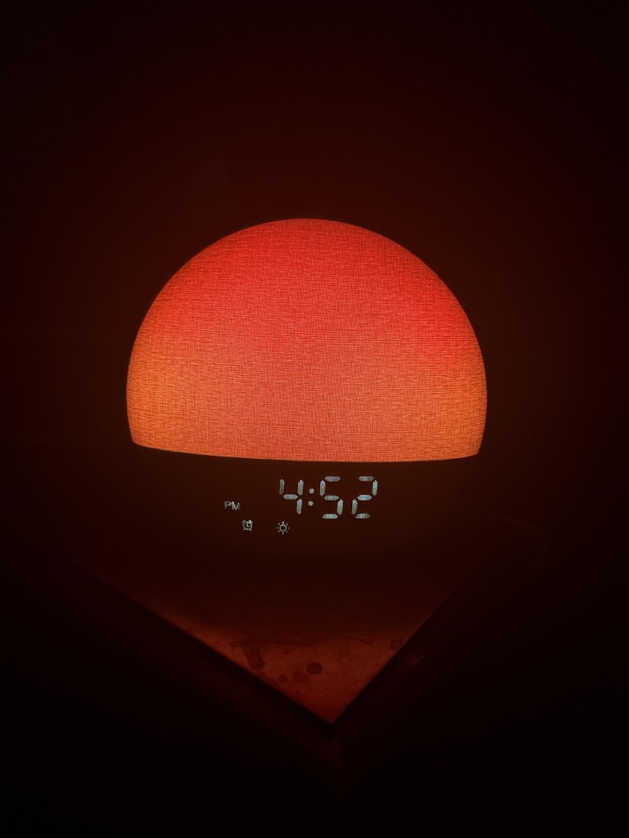 Geuuap Sunrise Alarm Clock White Noise Sound Machine for Bedroom | Natural Wake-Up Light with 30 Soothing Sleep Aids, Bluetooth Speaker, Dimmable Clock, Screen-Free Design for Baby Adults Kids-Khaki customer photo 2