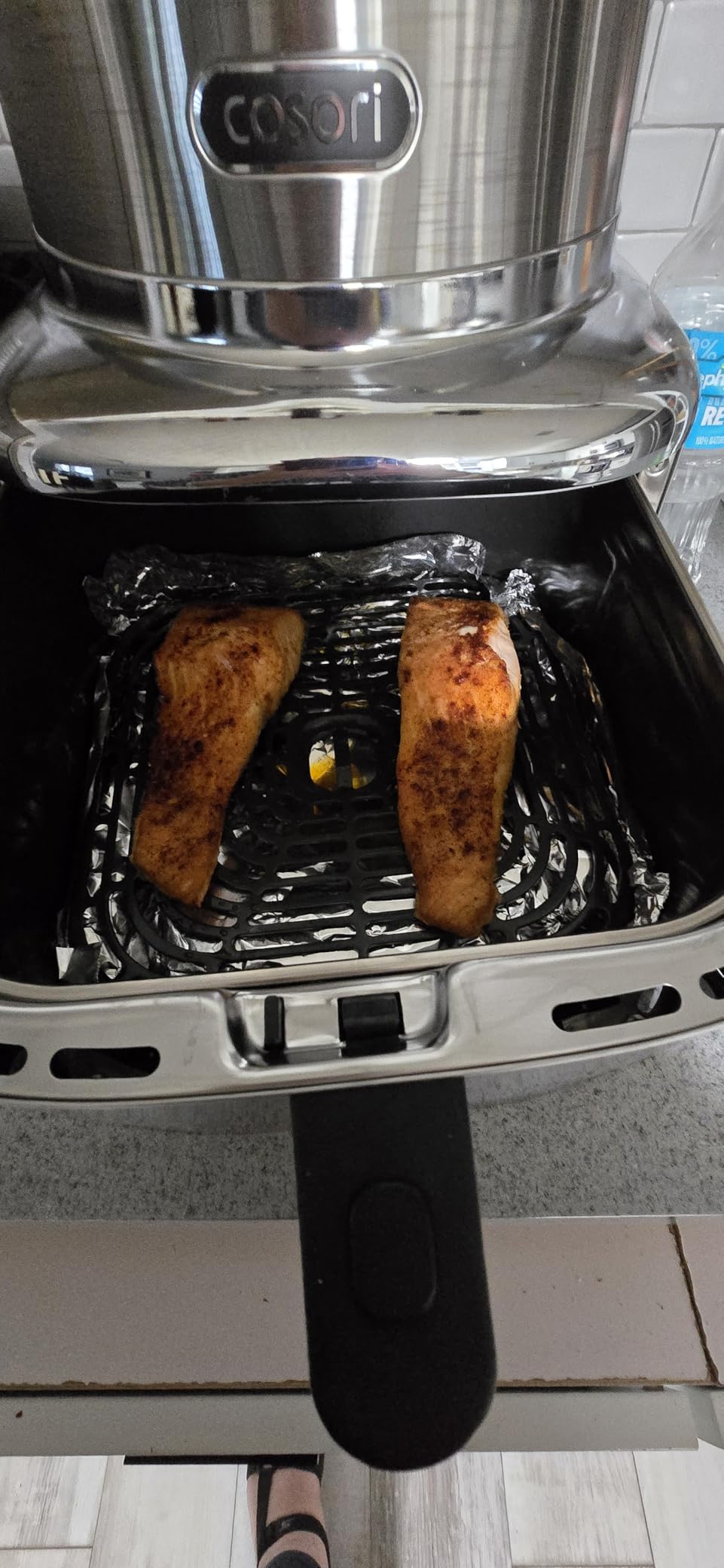 Cosori Iconic Stainless Steel Air Fryer, 6.5Qt, PFAS Free, Smart Control customer photo 1