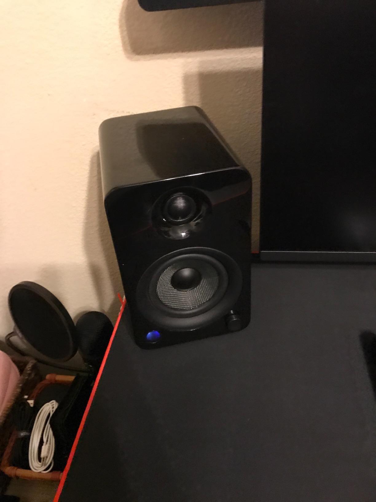 Kanto YU4 Powered Speakers with Bluetooth and Built-in Phono Preamp | 140W Peak Power | 1