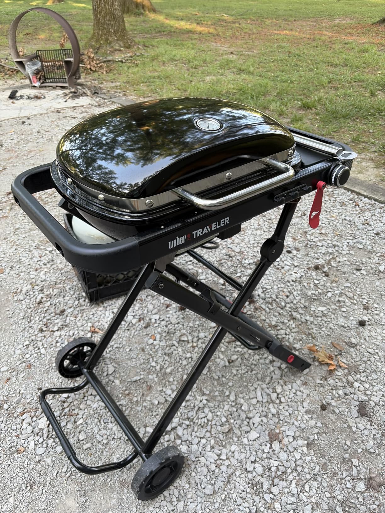 Traveler Compact Portable Gas Grill (Liquid Propane) for Outdoor Cooking - Black, Porcelain-Enameled Lid, Side Table, Folding Portable Grill with Wheels for Camping, Tailgating & Travel customer photo 1
