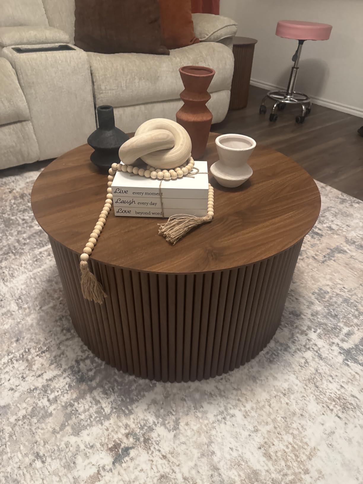 Fluted Round Nesting Coffee Table Set of 2 Circle Center Table Living Room | Walnut Mid Century Modern Wood Coffee Tables and End Table Set, Wood Side Table Minimalist Center Tables for Living Room customer photo 2