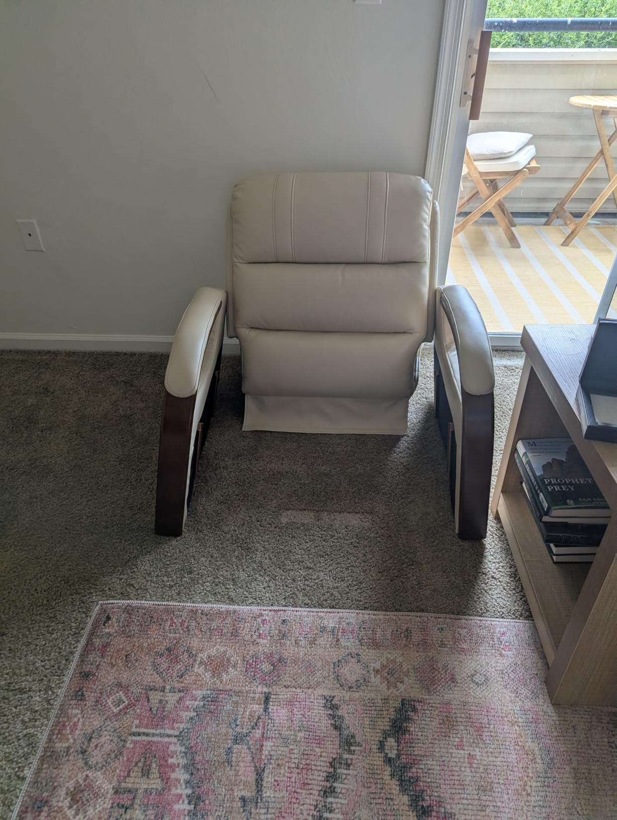 Trustyue Power Lift Recliner Chair, 180° Lay Flat Recliner, Lift Chair with Massage and Heat, Standing Assistance, Infinite Position Reclining, Living Room Chair for Elderly People(Fabric Beige1) customer photo 1