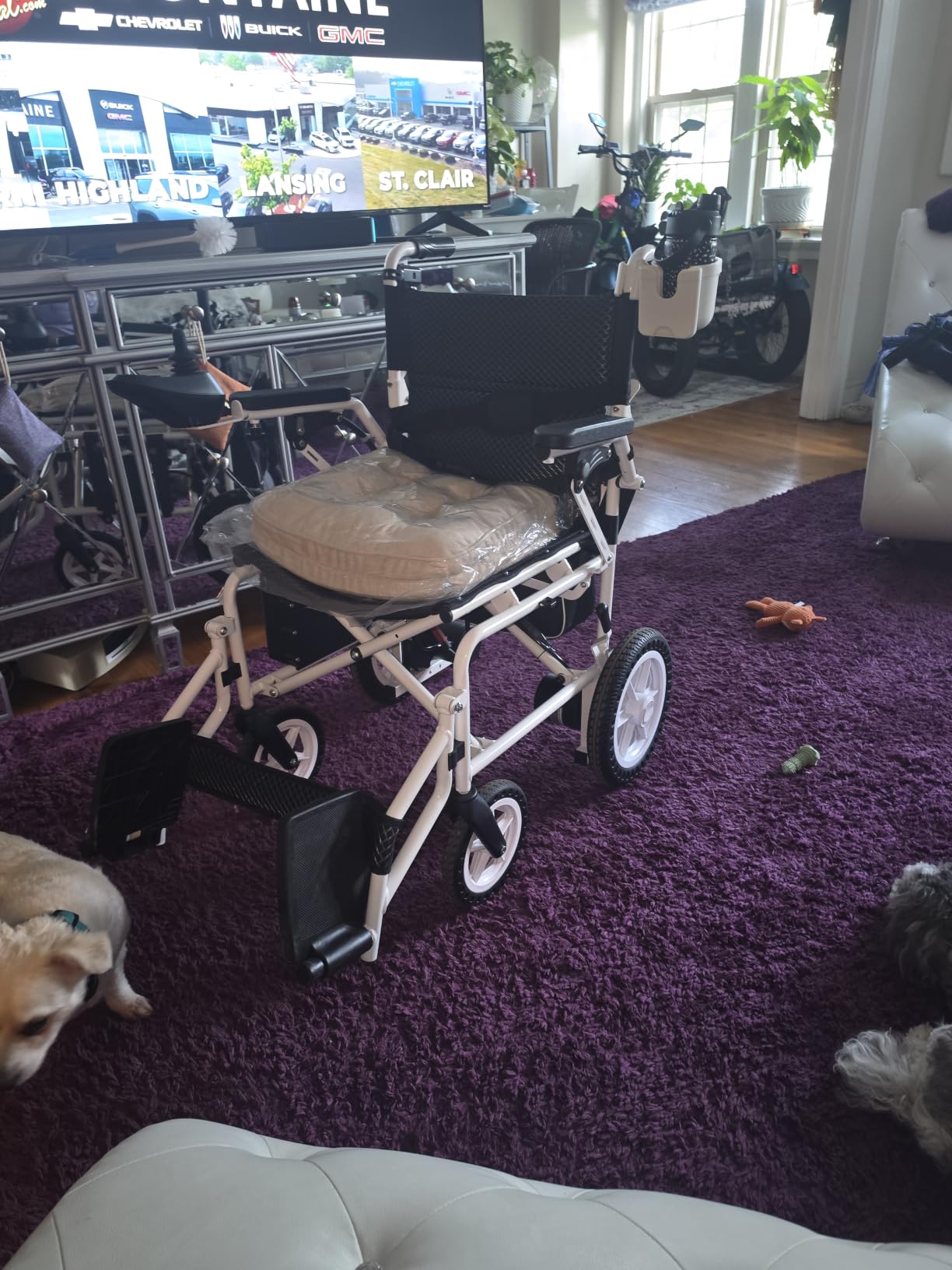 [2026 Upgrade] Hassky Electric Wheelchair for Adults Foldable, 15 Miles Range Motorized Wheelchair, All Terrain Power Wheelchairs for Seniors Supports Up to 350 lbs Black customer photo 1