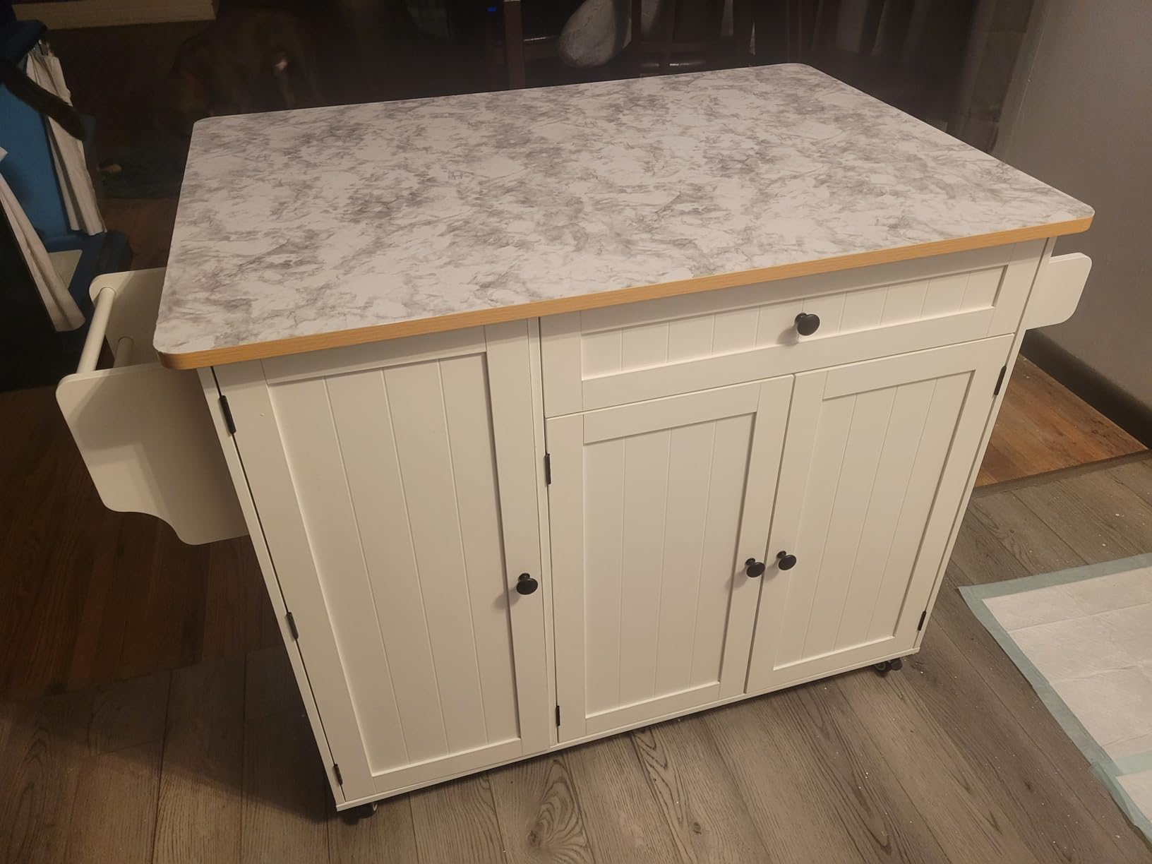 GRUSIGN Kitchen Island with Storage, 41.7