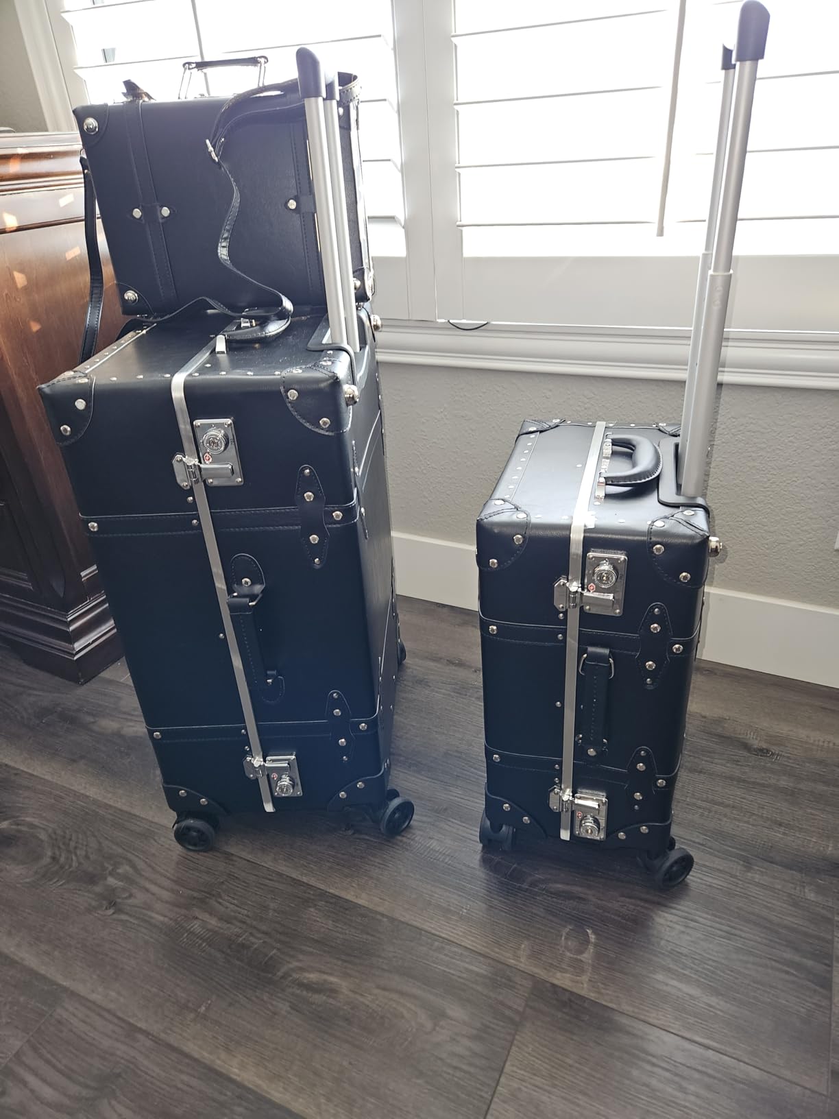 Vintage PU Leather Luggage Set, Retro Trunk Suitcase with Wide Aluminum Frame, TSA Key Locks and 360° Spinner Wheels customer photo 1