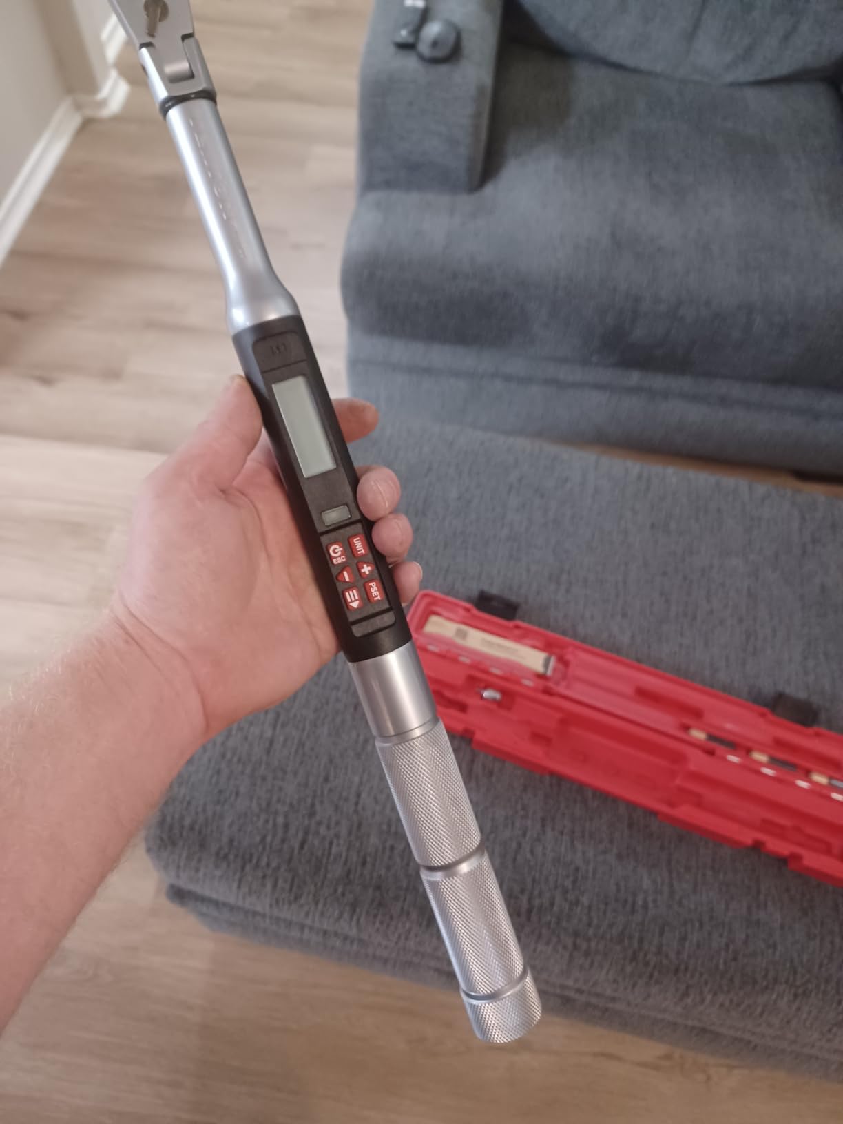 TEKTON 3/8 Inch Drive Electronic Torque Wrench | TRQ81122 customer photo 1