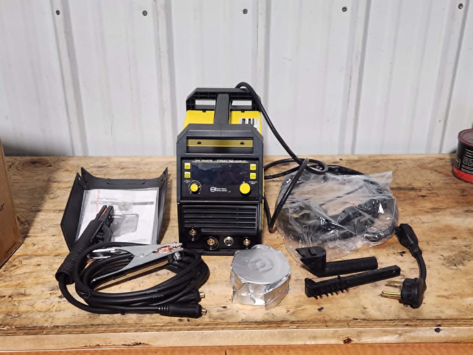 WELDPRO 140A MIG Welder, 110/220V 5-in-1 Flux Core MIG/Lift TIG/MMA/Spot Welding Machine customer photo 2