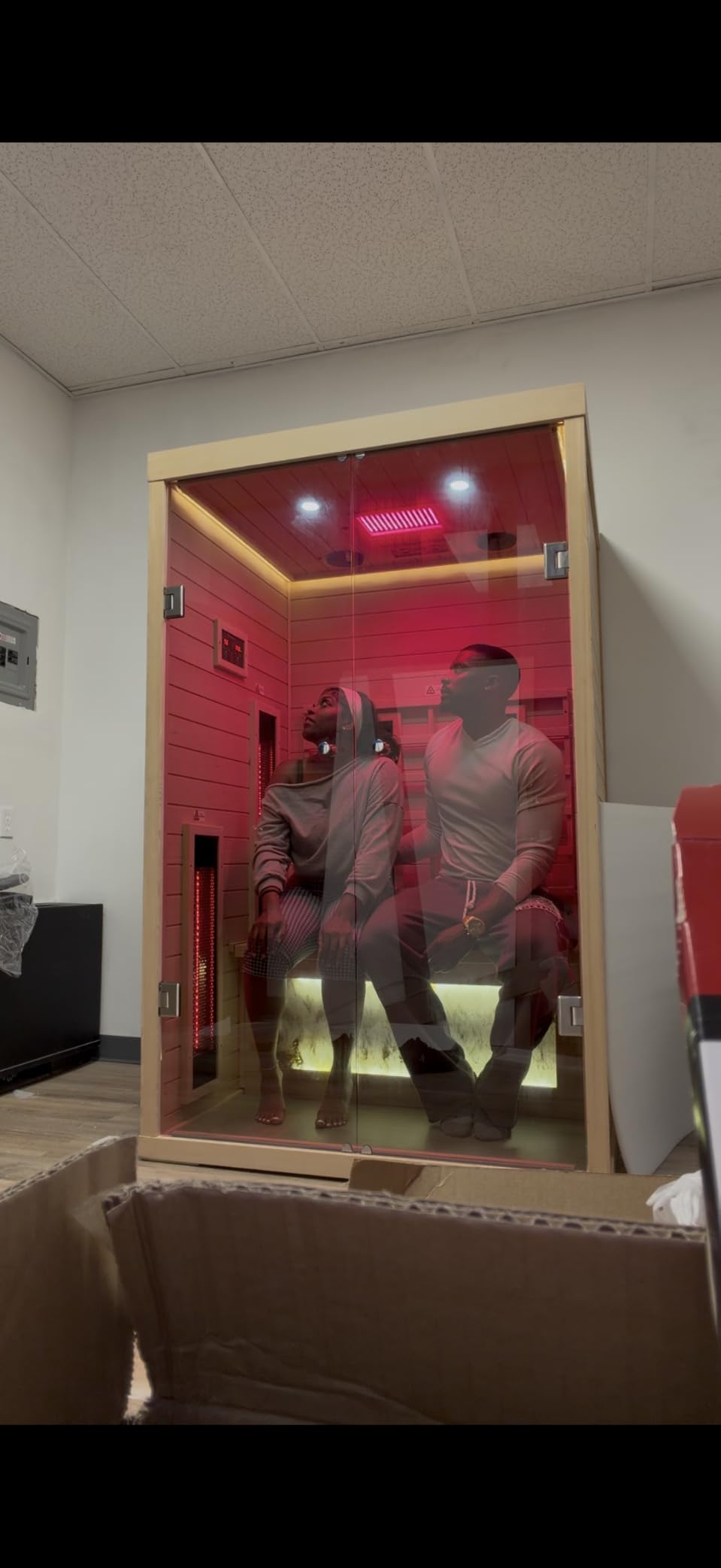 Ceramic Infrared Sauna 2 Person Infrared Sauna w/Red Light Therapy | Far & Near Infrared Sauna Indoor, Low EMF Infrared Sauna for Home Spa, Deluxe Glass Home Sauna with Granite Backdrop customer photo 1