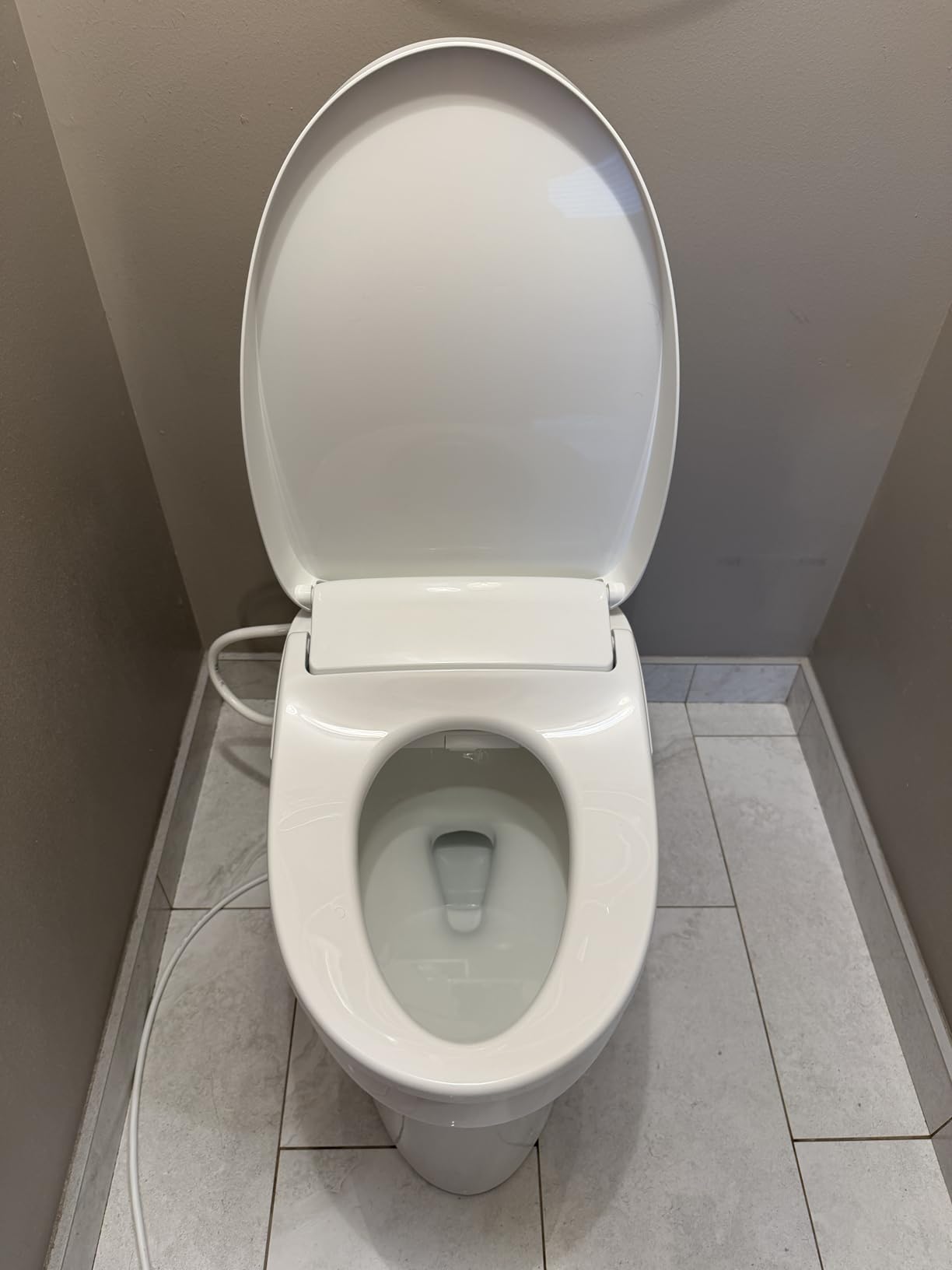 KOHLER PureWash E835 Elongated Electric Bidet Toilet Seat w Remote, White | 39399-0, Adjustable Position, Temperature and Pressure, Self Cleaning, Heated Seat, Warm Water + Air, White customer photo 1
