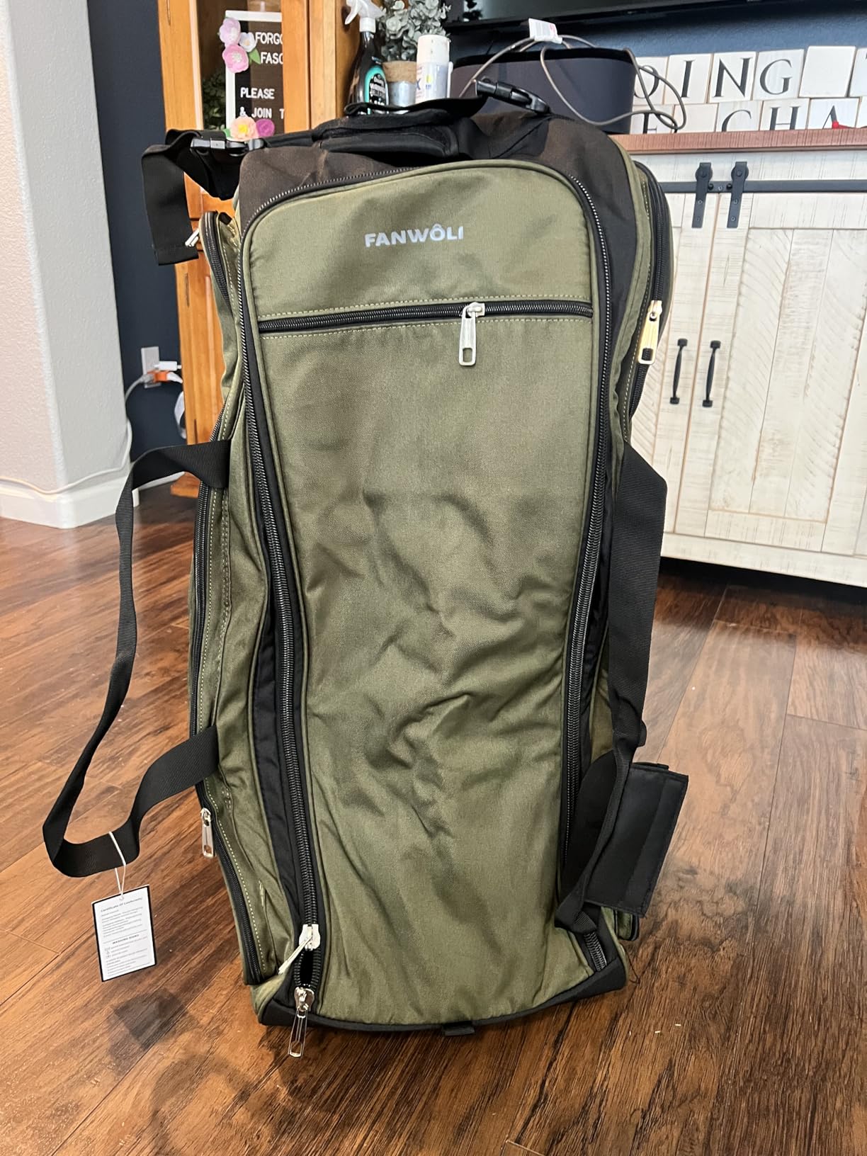 Fanwoli 120L Foldable Rolling Duffel Bag With Wheels, Clean Clothes Pocket customer photo 2