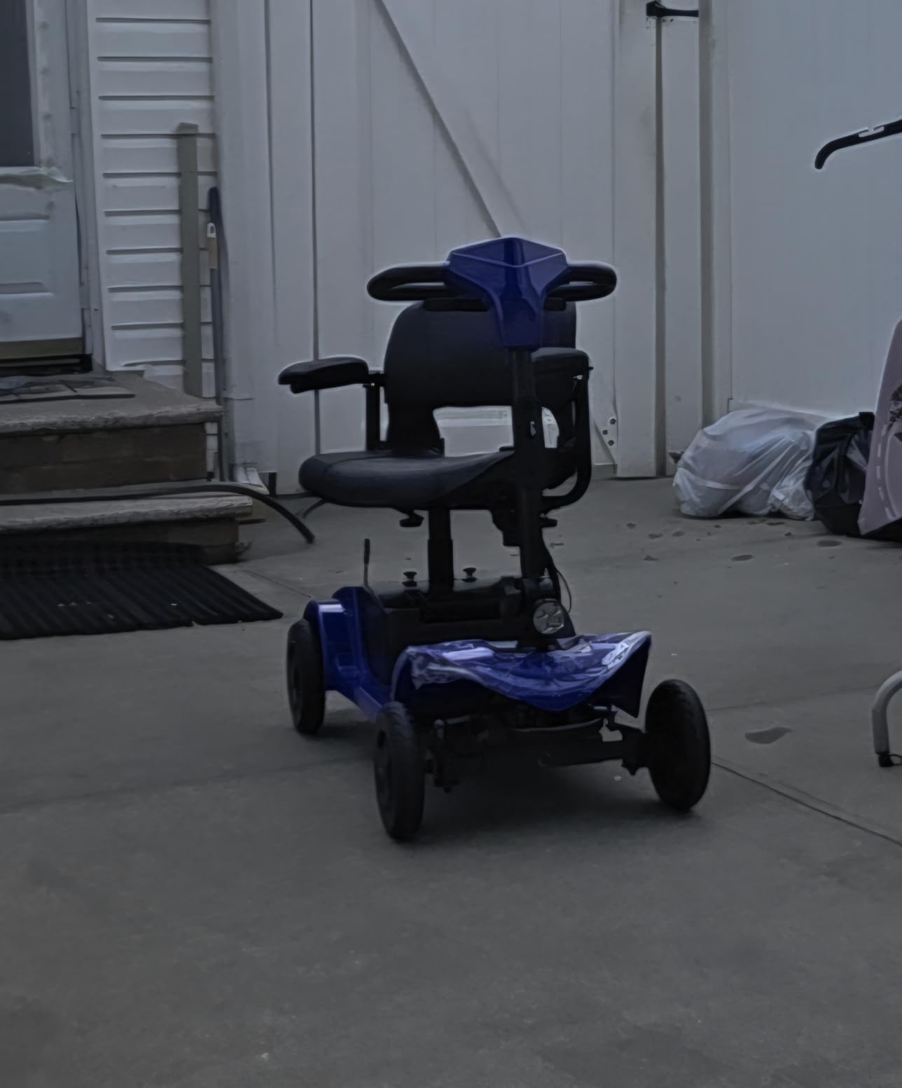 Mobility Scooters for Seniors, Foldable 4 Wheel Powered Scooters | With Removable Battery & 300W Motor, 300 lbs Capacity, Ideal for Shopping, Outings & Trips customer photo 1