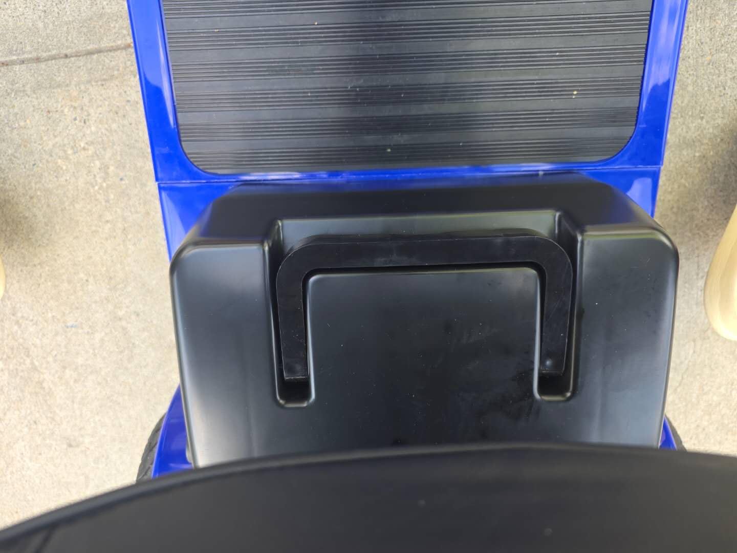 Mobility Scooters for Seniors, Foldable 4 Wheel Powered Scooters | With Removable Battery & 300W Motor, 300 lbs Capacity, Ideal for Shopping, Outings & Trips customer photo 2