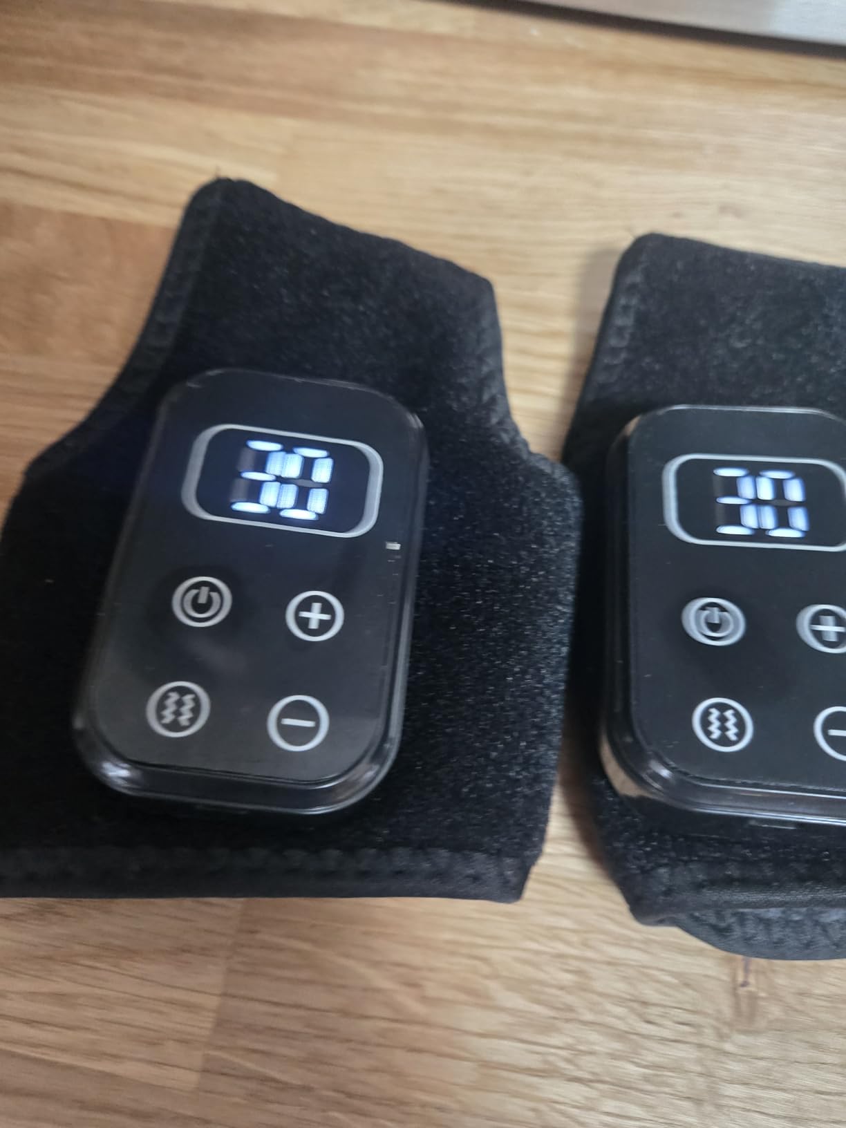 Foot Renew Massager for Neuropathy, 4-in-1 Cordless Portable Foot and Ankle Massager for Heel Warming Heating Pad Heated Brace Wrap With 5 Vibration Modes, 4 Heat Levels, Portable for Home, 2pcs black customer photo 1