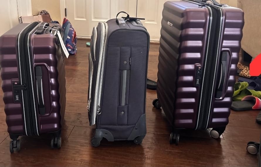 Samsonite Hard-Sided 28-Inch Lightweight Checked Large Expandable Element Suitcase: Durable, 360 Spinner Wheels, Adjustable Telescopic Handle, TSA-Approved Lock - Alpine Black customer photo 2