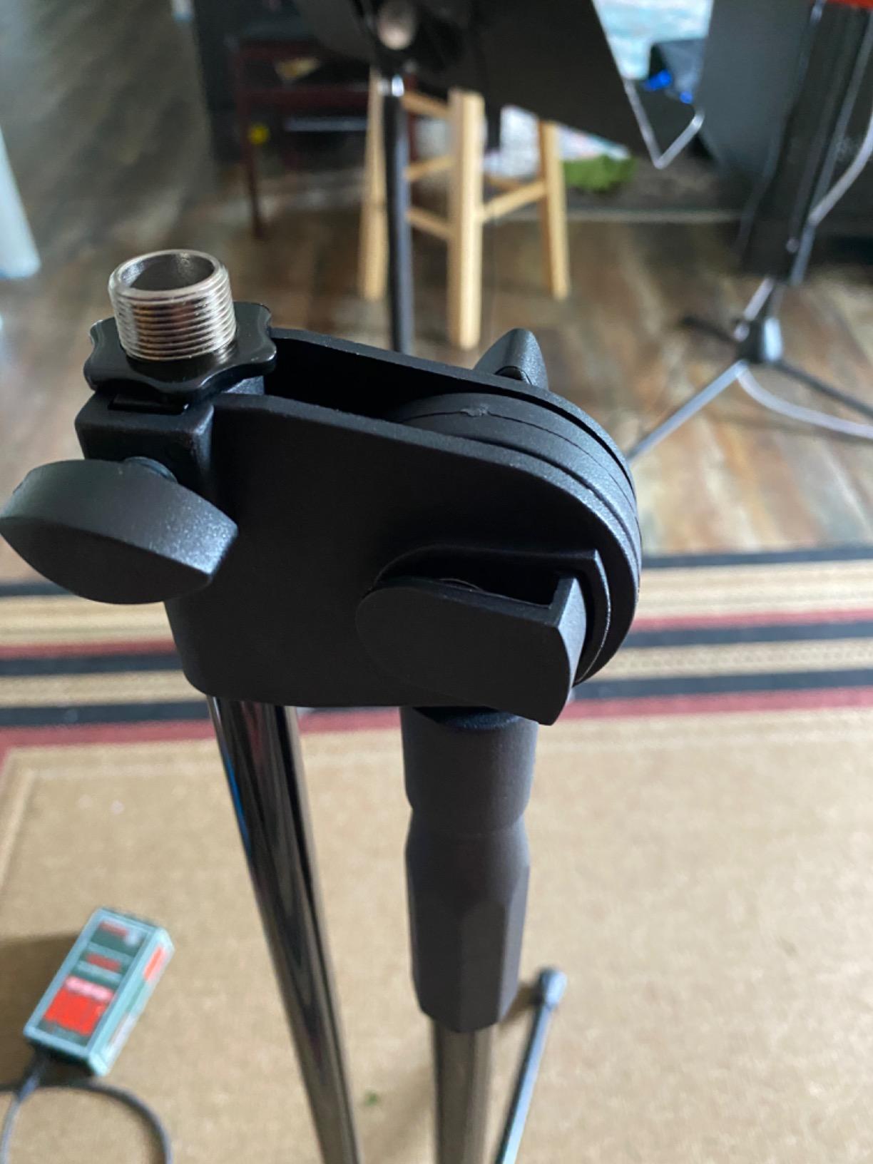 Samson BL3 Ultra-Light Boom Stand customer photo 1