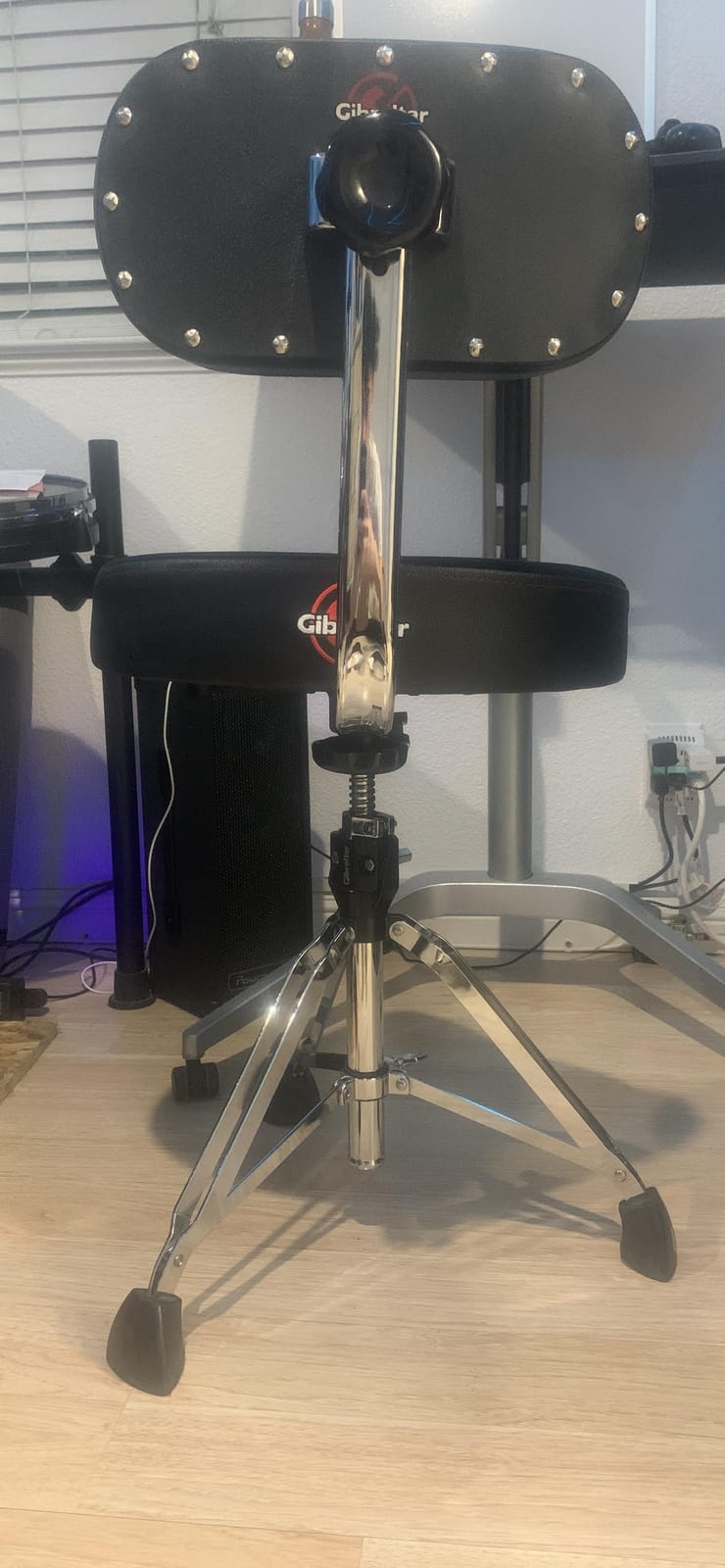 Gibraltar Drum Throne with Adjustable Height Motorcycle Seat & Backrest, Double-Braced Drum Stool, Comfortable Supportive Cushion for Drummers, Studio or Stage Use (9608MB) customer photo 2