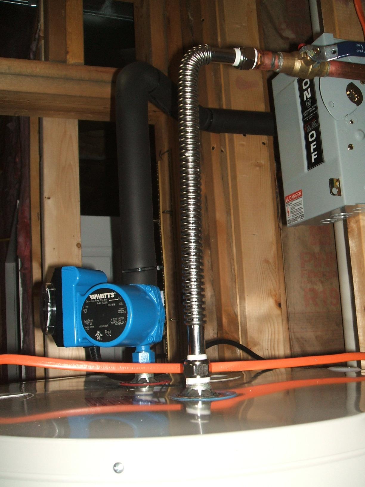Watts Hot Water Recirculation System with Programmable Timer for Tank Water Heaters, Instant Hot Water, 120V Pump, 10 ft Cord, 2 Adapters, Sensor Valve, Mounting Screws, 2 Supply Lines (0955800) customer photo 2