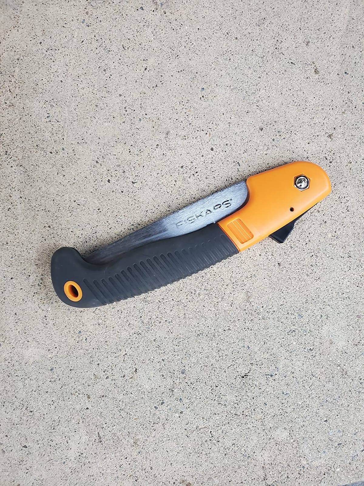 Fiskars Folding Hand Saw, 7
