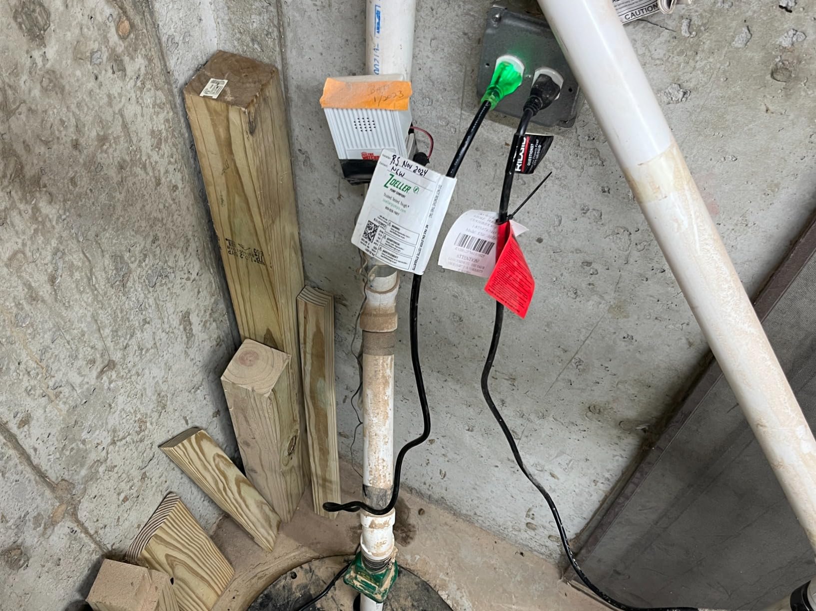 Zoeller M53 Mighty-mate Submersible Sump Pump, 1/3 Hp customer photo 1