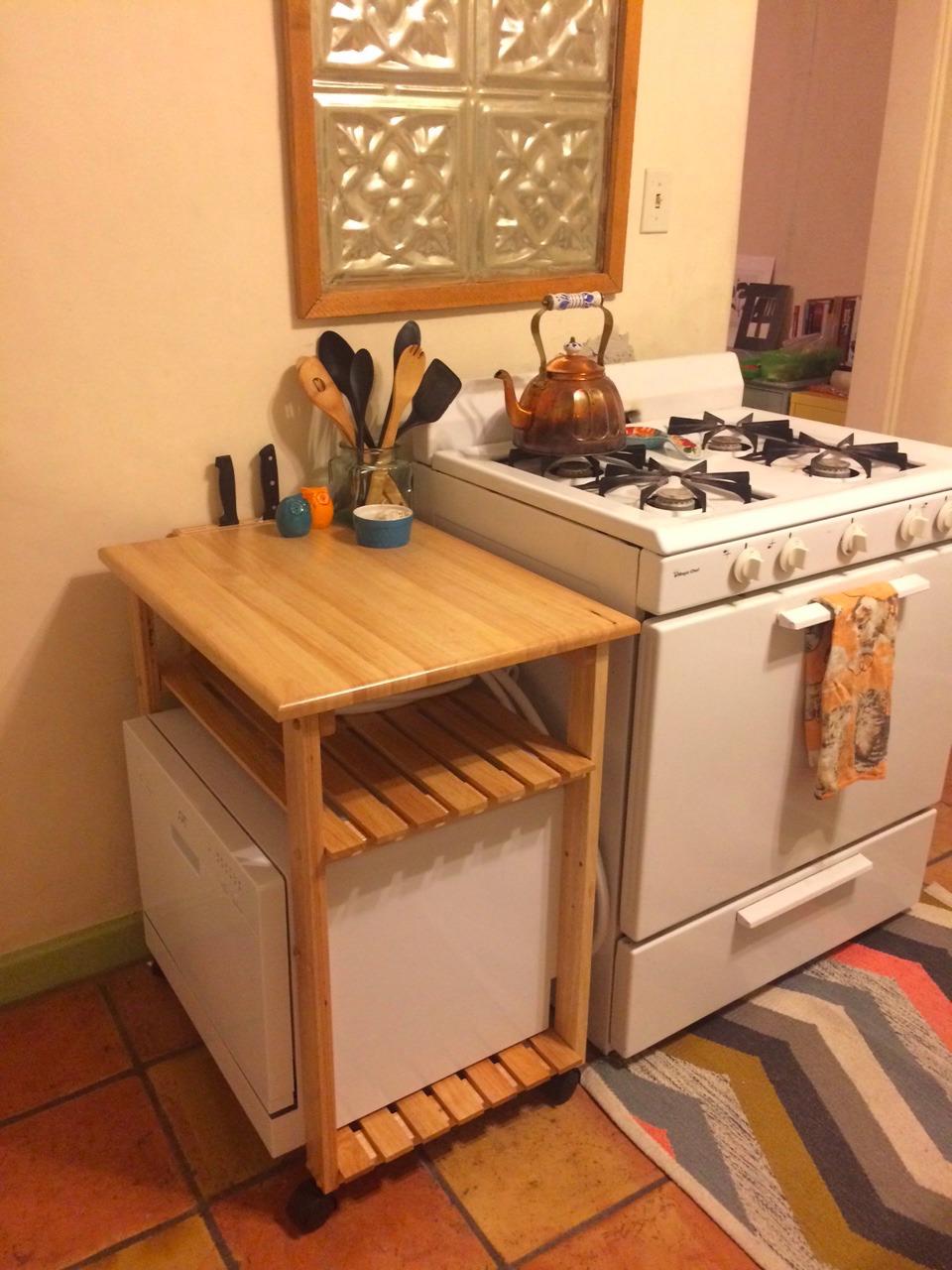 Winsome Mario Kitchen Cart, Rolling Utility & Serving Cart with Wheels for Snacks in Natural, Drinks, Kitchen Essentials, Storage & Organization for the Home or Apartment customer photo 1