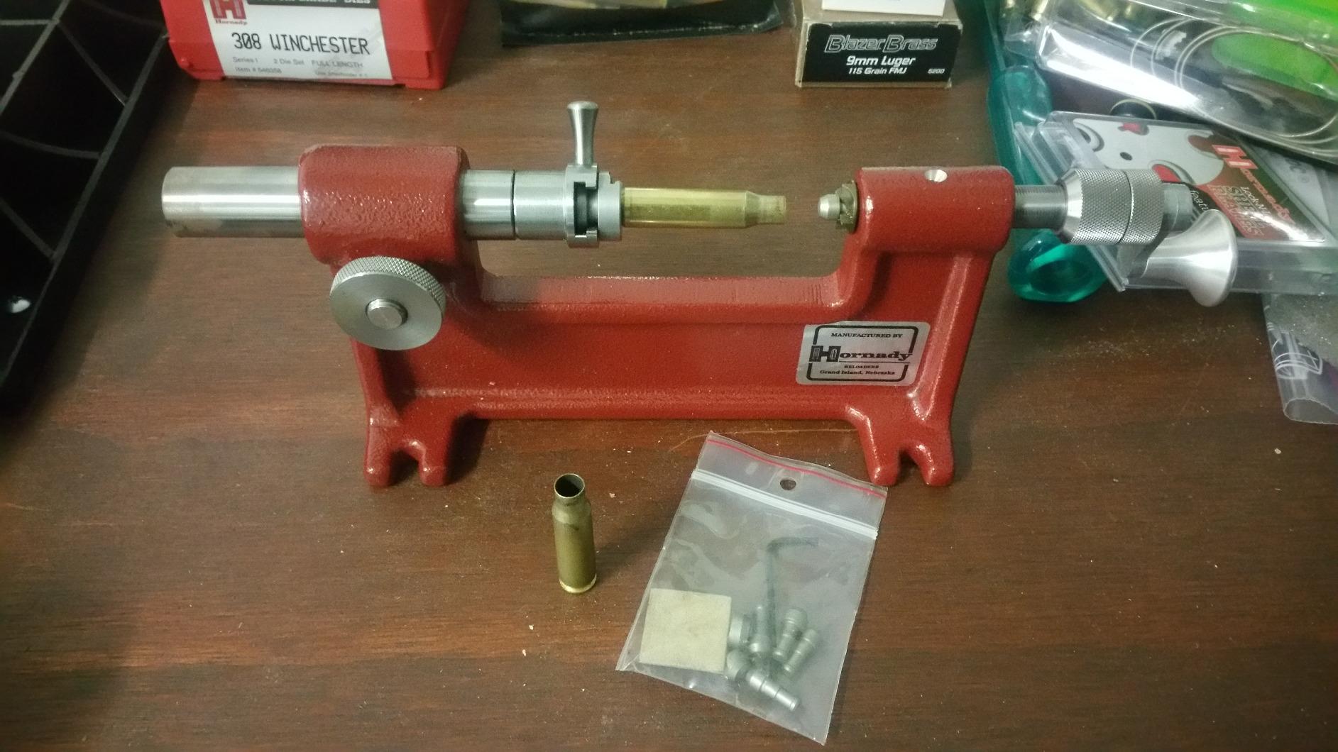 Hornady Cam-Lock Trimmer 050140 - Reloading Case Trimmer Accurately Restore Fired Cases Up to 50 Calibers - Unique Brass Trimmer with Micro Adjust Cutter, 7 Pilot Sizes, & Large Diameter Cutting Head customer photo 2