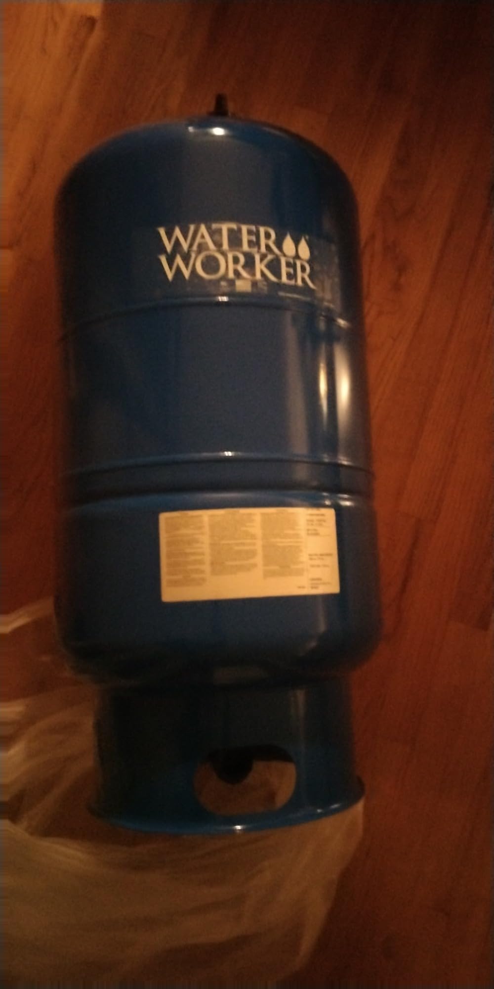 WaterWorker 25009 20-Gallon Vertical Well Tank, Blue customer photo 1