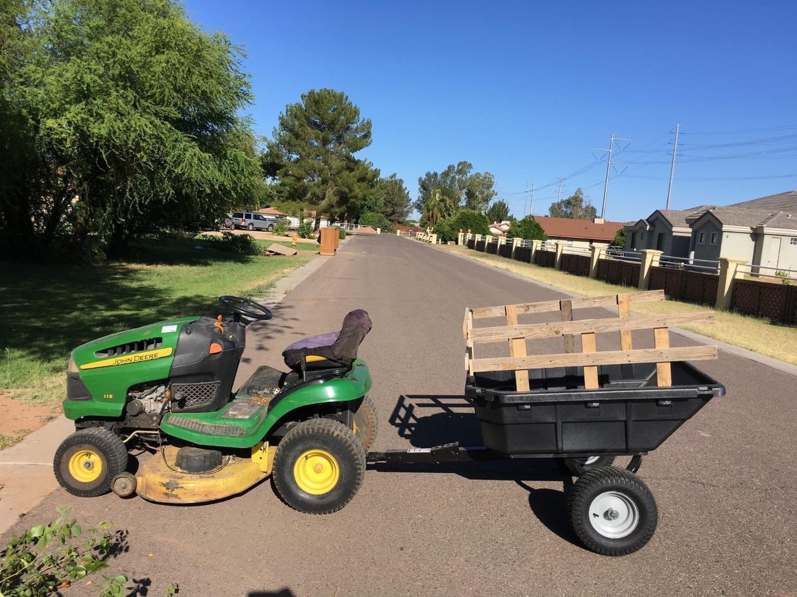 Ohio Steel 4048P-HYB Poly Swivel Hybrid Dump Cart, 15 cu.ft., 1250 lb Load Capacity customer photo 2