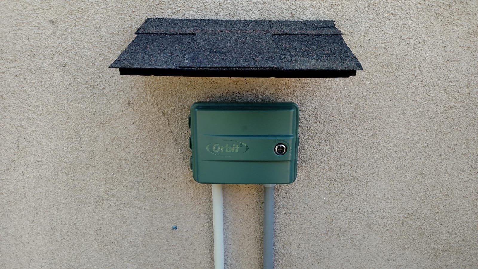 Orbit 4-Station Outdoor Swing Panel Sprinkler System Timer - for Residential Lawn Watering - Multi-Station Irrigation Controller - Custom Watering Intervals - Indoor/Outdoor Installation - 57894 customer photo 1