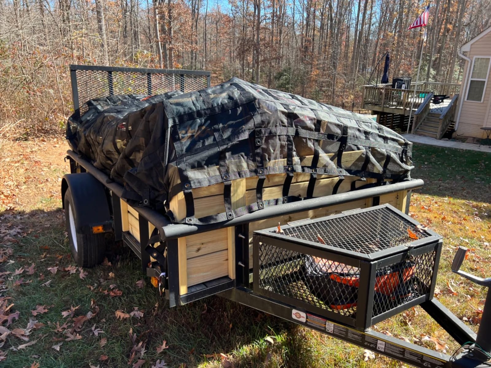 GLADIATOR CARGO NETS - Heavy Duty Cargo Net (WLL: 1,500 lbs) - Truck Accessory - Cargo Carrier - Truck Organizer - Truck Bed Cover - Trailer - Pickup - Boat - Jeep - SUV - 5ft Bed (SGN-100) 4.75' x 6' ft. customer photo 1