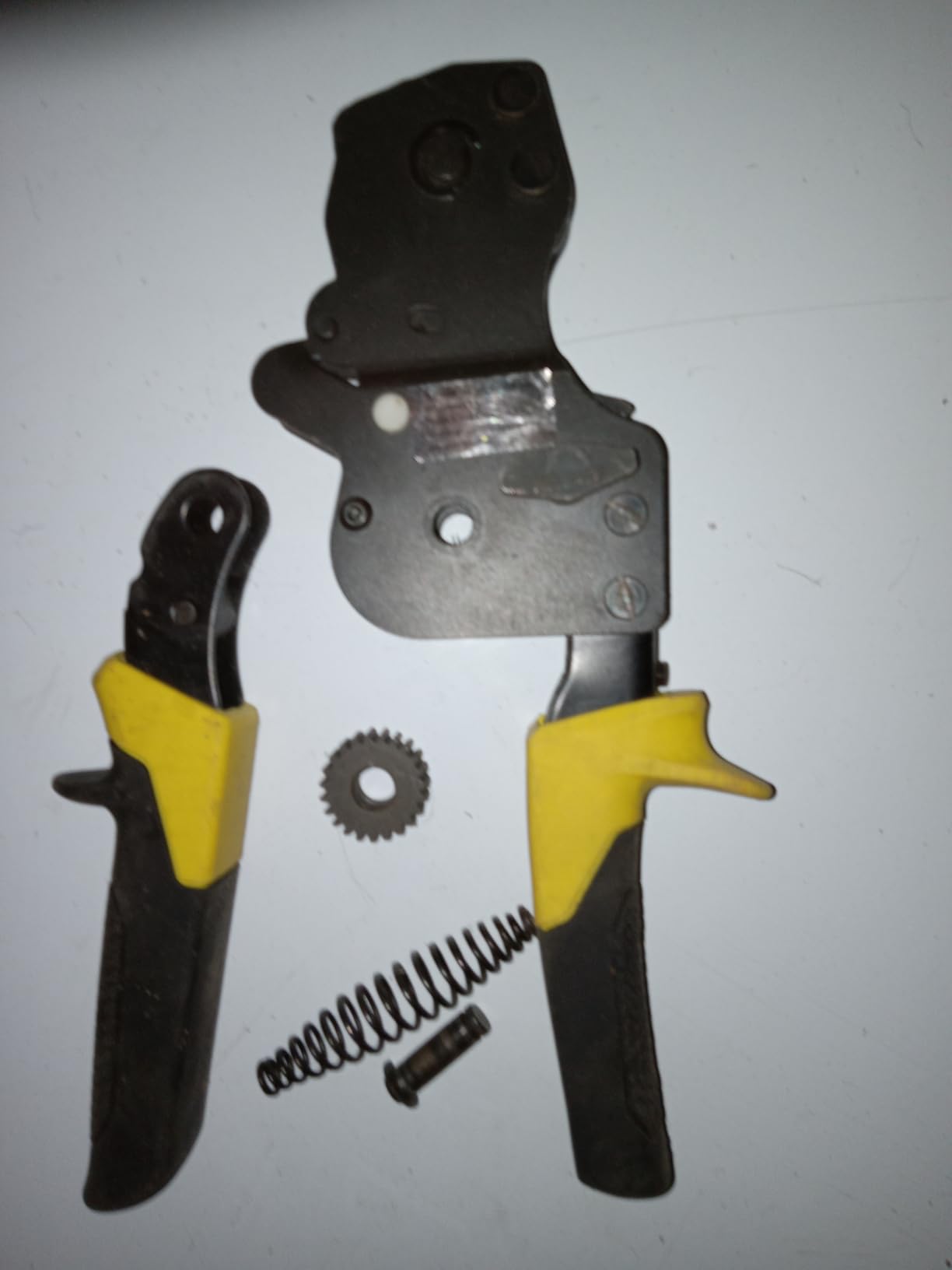 Conbraco Apollo PEX 69PTBJ0010C 3/8-inch - 1-inch One Hand Cinch Clamp Tool, Black customer photo 2
