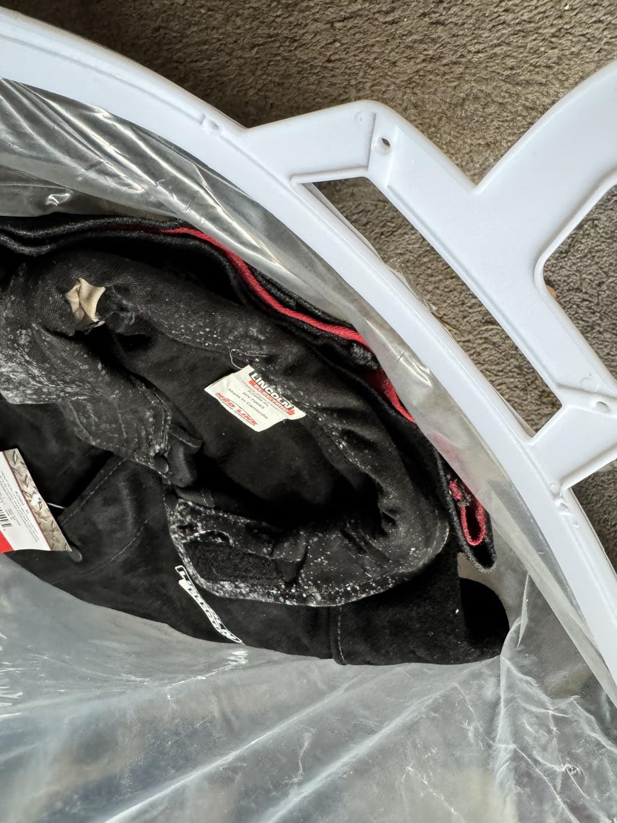 Lincoln Electric Heavy Duty Leather Welding Jacket | Ideal for High Amperage or Out of Position Welding | Medium | K2989-M, Black/Red customer photo 2