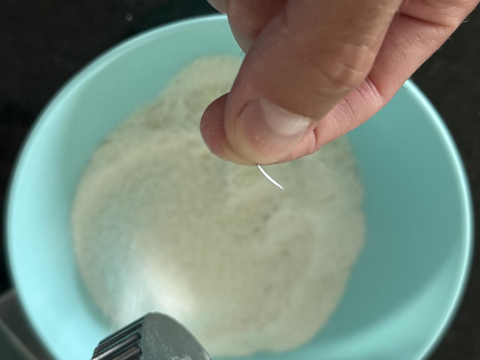 Kitchen Crop Grain Mill Wheat Flour Grinder, Stainless Steel Metal Burrs (Deluxe Grain Mill) customer photo 1