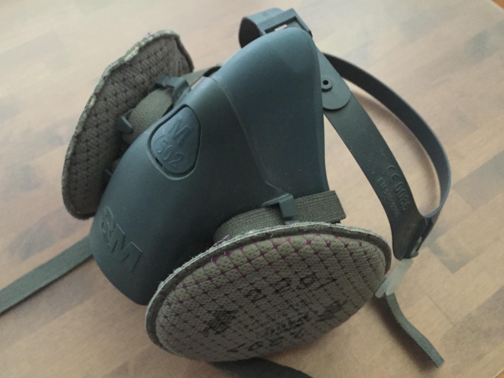 3M Reusable Respirator Half Facepiece 7502, NIOSH, Medium | 3M Cool Flow Valve, Dual Airline Supplied Air Compatible, Integrated Dropdown Suspension, Bayonet Connections customer photo 2