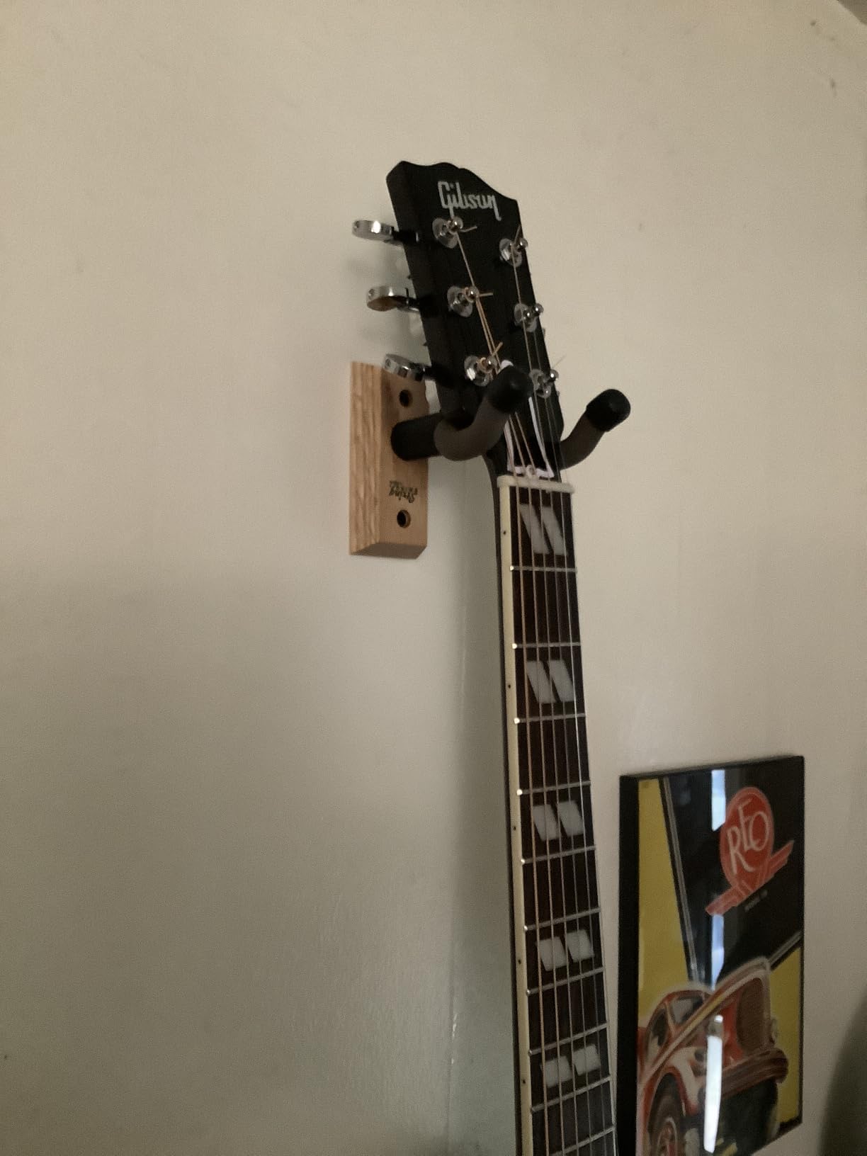 String Swing CC01K-BW Guitar Hanger and Guitar Wall Mount Bracket Holder for Acoustic and Electric Guitars Black Walnut customer photo 1