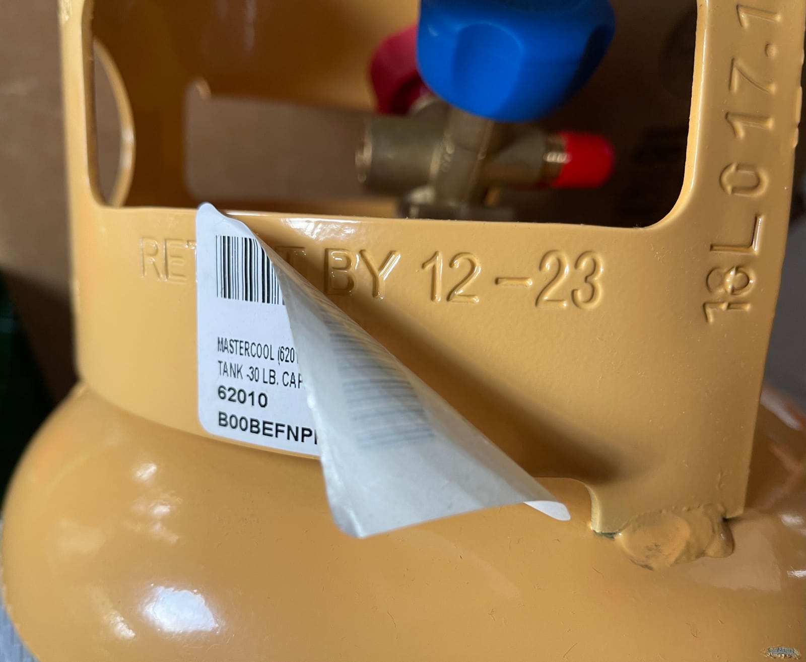 Mastercool 62010 30 lb Refrigerant Recovery Cylinder, DOT-Approved, 1/4