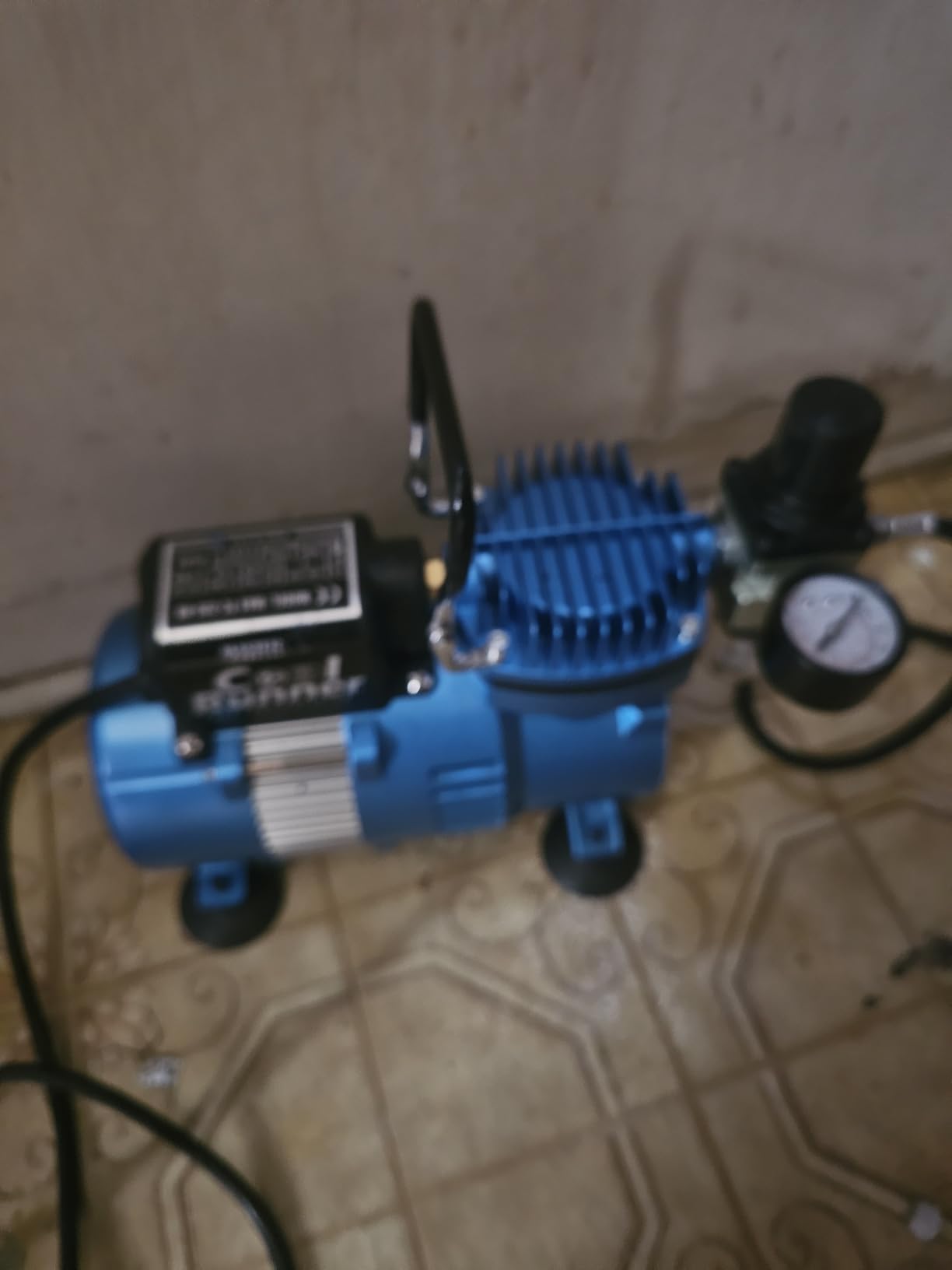 Master Airbrush Cool Runner II Airbrush Kit with Dual Fan Air Compressor, 3 Airbrushes, 6 Color Acrylic Paint Set, Cleaning Brushes & How-To Air Brush Manual, Gravity & Siphon Feed customer photo 1