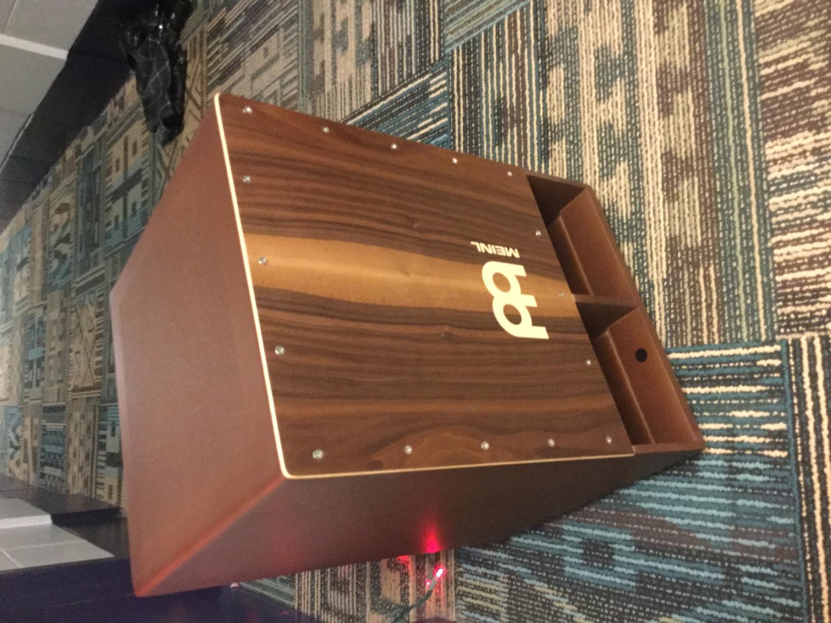 Meinl Percussion SUBCAJ5WN Jumbo Bass Subwoofer Cajon with Internal Snares, Walnut (VIDEO) customer photo 2