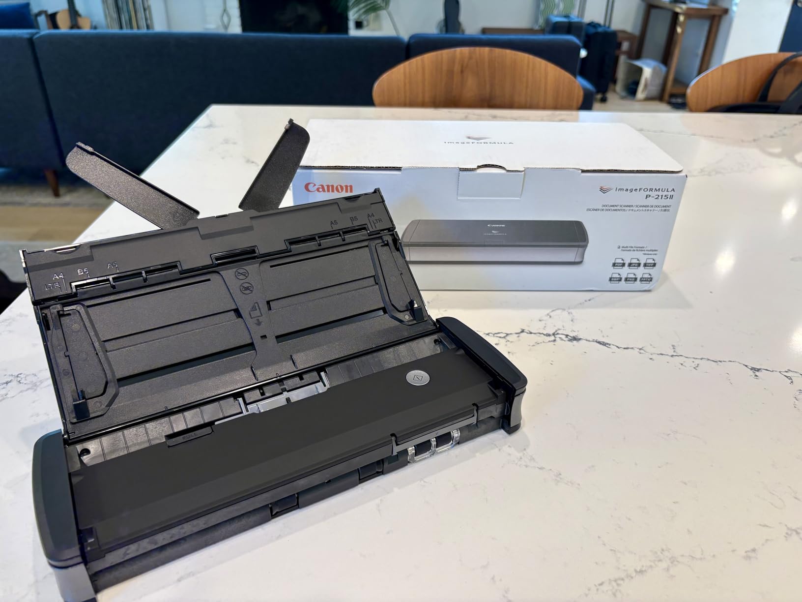 Canon imageFORMULA P-215II Mobile Document Scanner, Black customer photo 1