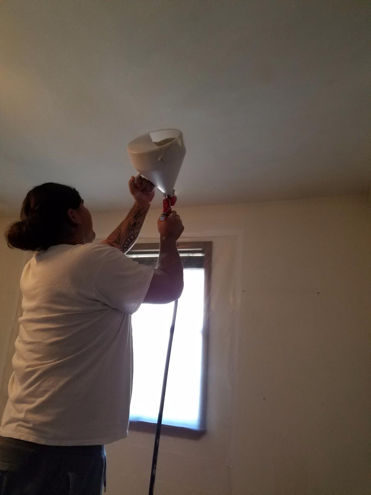 Goplus 1.45 Gallon Air Texture Gun, Drywall Texture Sprayer with 3 Nozzle 4.0mm, 6.0mm, 8.0mm, Air Hopper Spray Gun, Perfect for Orange Peel, Stucco Mud, Knockdown, Popcorn Ceiling customer photo 1