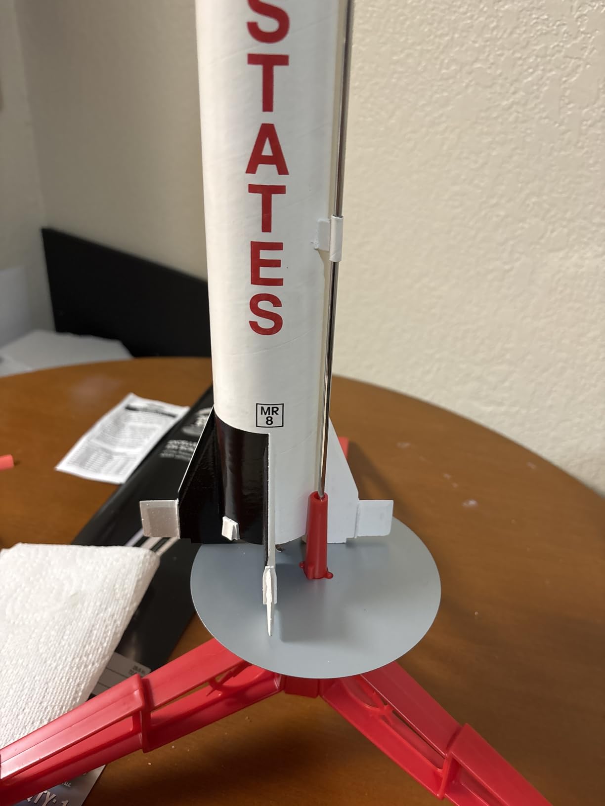 Estes 1921 Mercury Redstone Rocket-Building Kit, Advanced Flying-Rocket-Model Kit for Ages 10+ customer photo 1