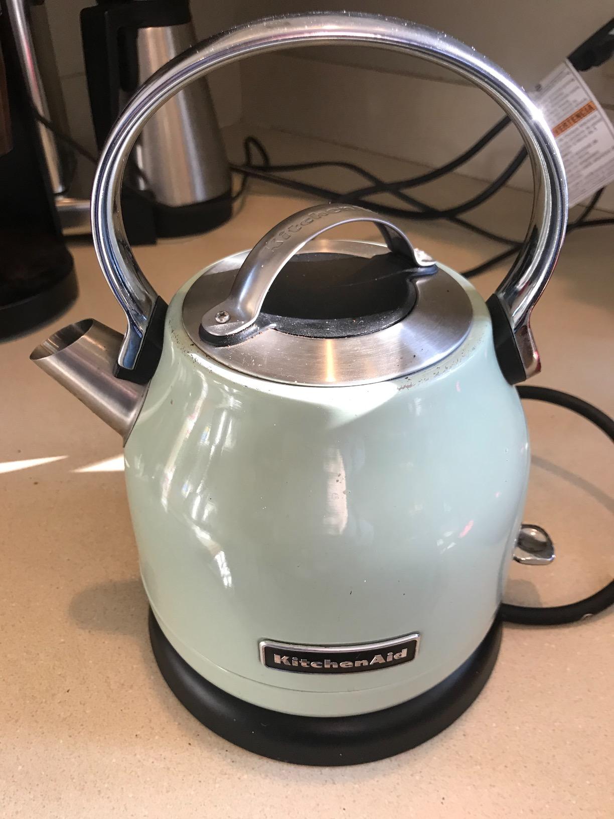 KitchenAid 1.25L Electric Kettle KEK1222, Pistachio | Removable Lid for Easy Filling, Stainless Steel Design, Convenient Pouring Spout, Compact Design customer photo 1