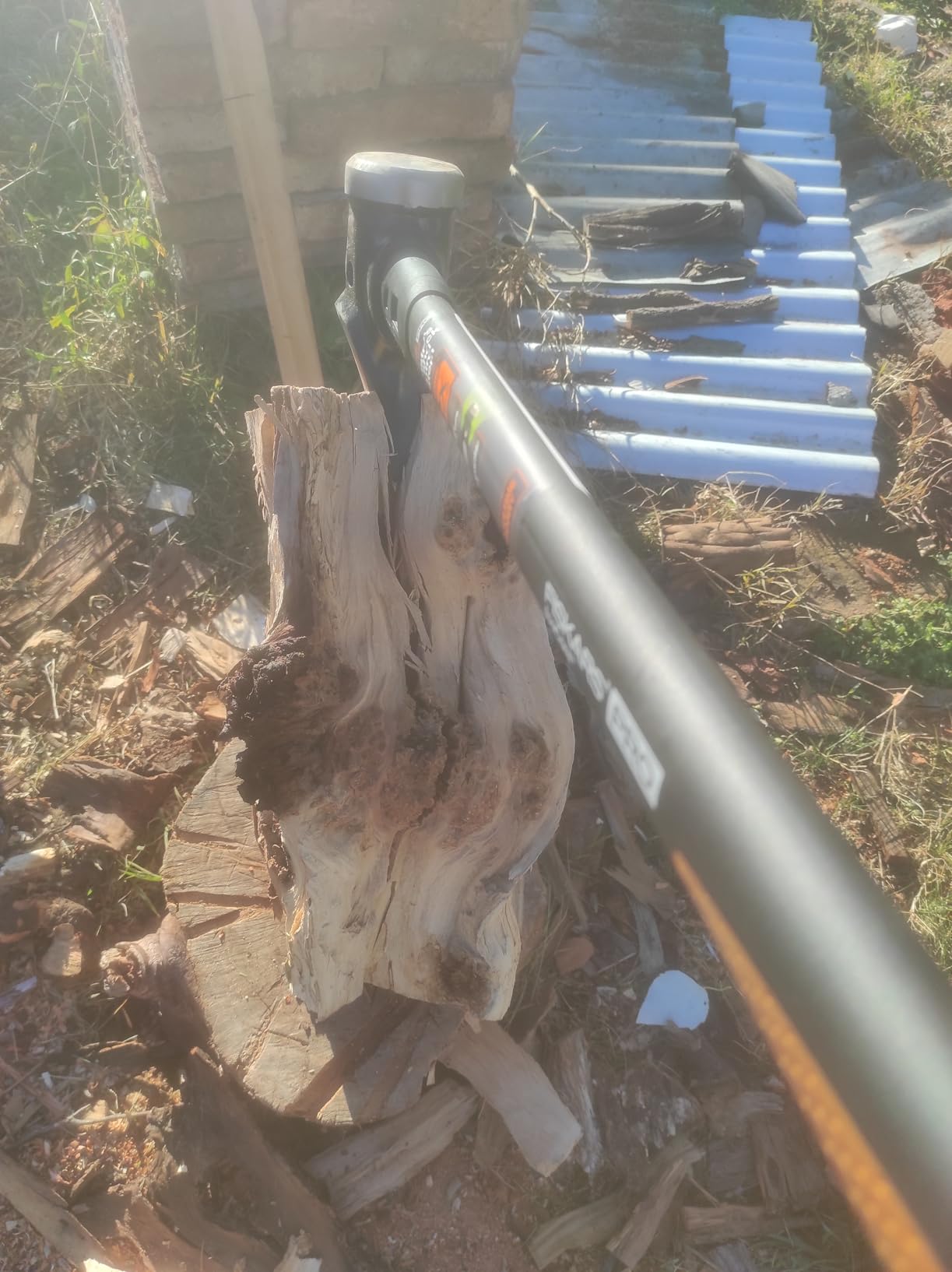 Fiskars 8 lb. Splitting Maul - 36