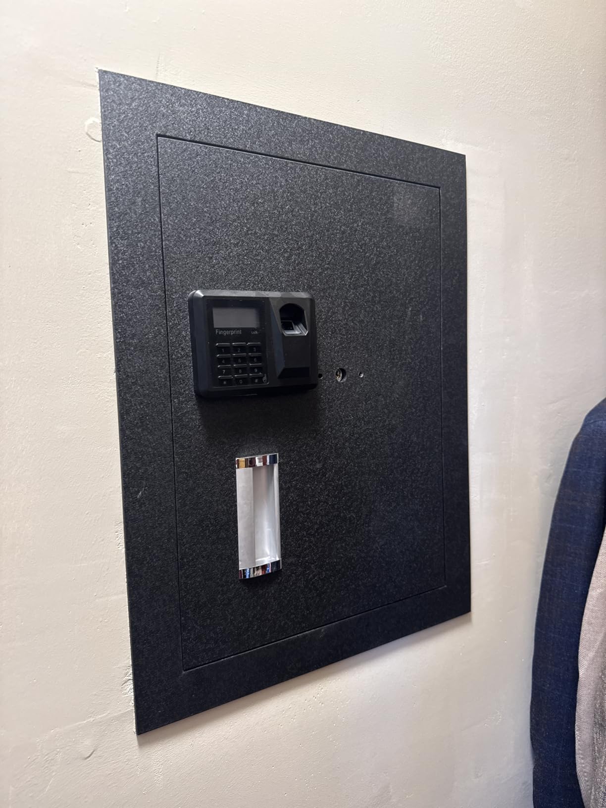 Viking Security Safe VS-52BLX Hidden Wall Biometric Safe | Heavy Duty Fingerprint Access customer photo 2